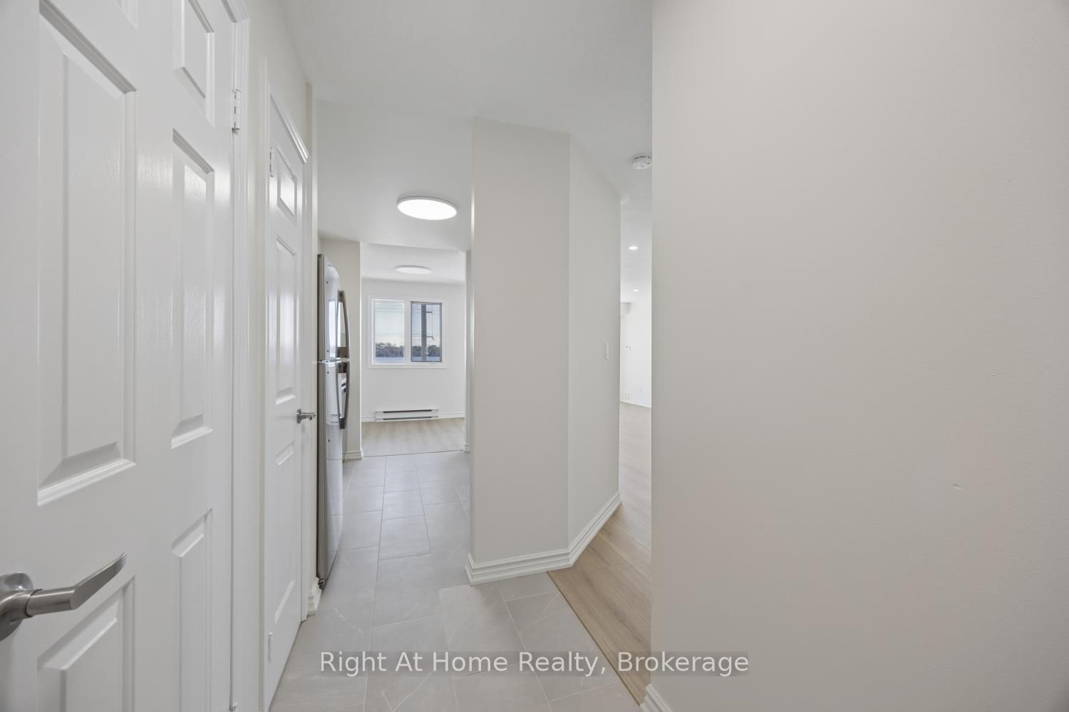 108 Water Street 301, Scugog, ON L9L 1R2 photo 4