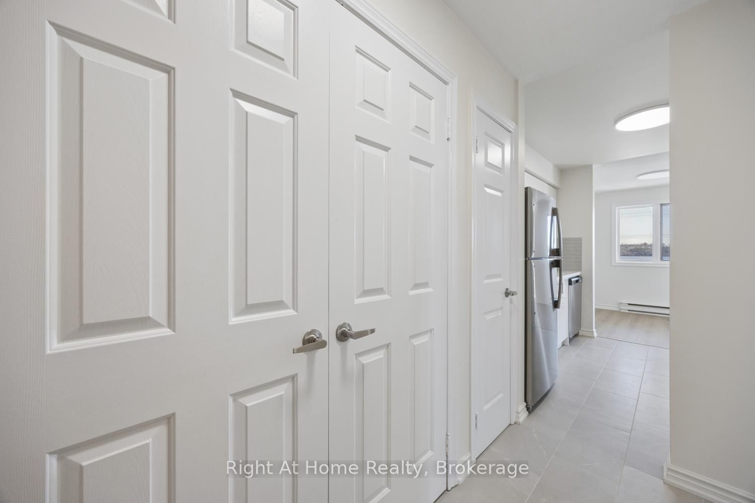 108 Water Street 301, Scugog, ON L9L 1R2 photo 5