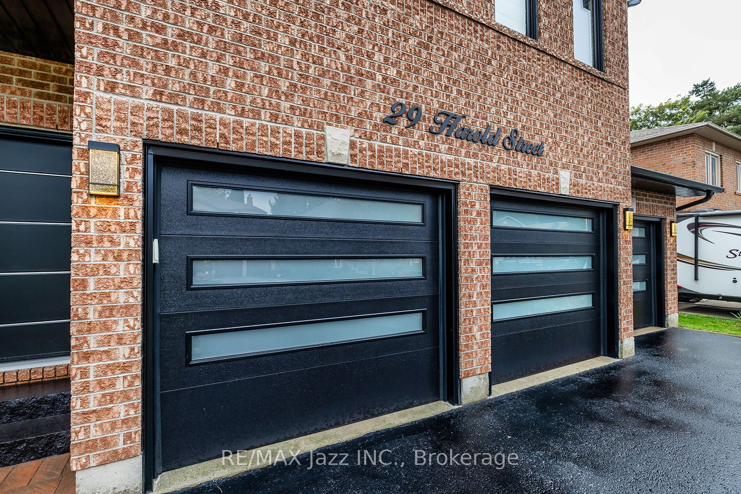 29 Harold Street, Whitby, ON L1N 8Z7 photo 5
