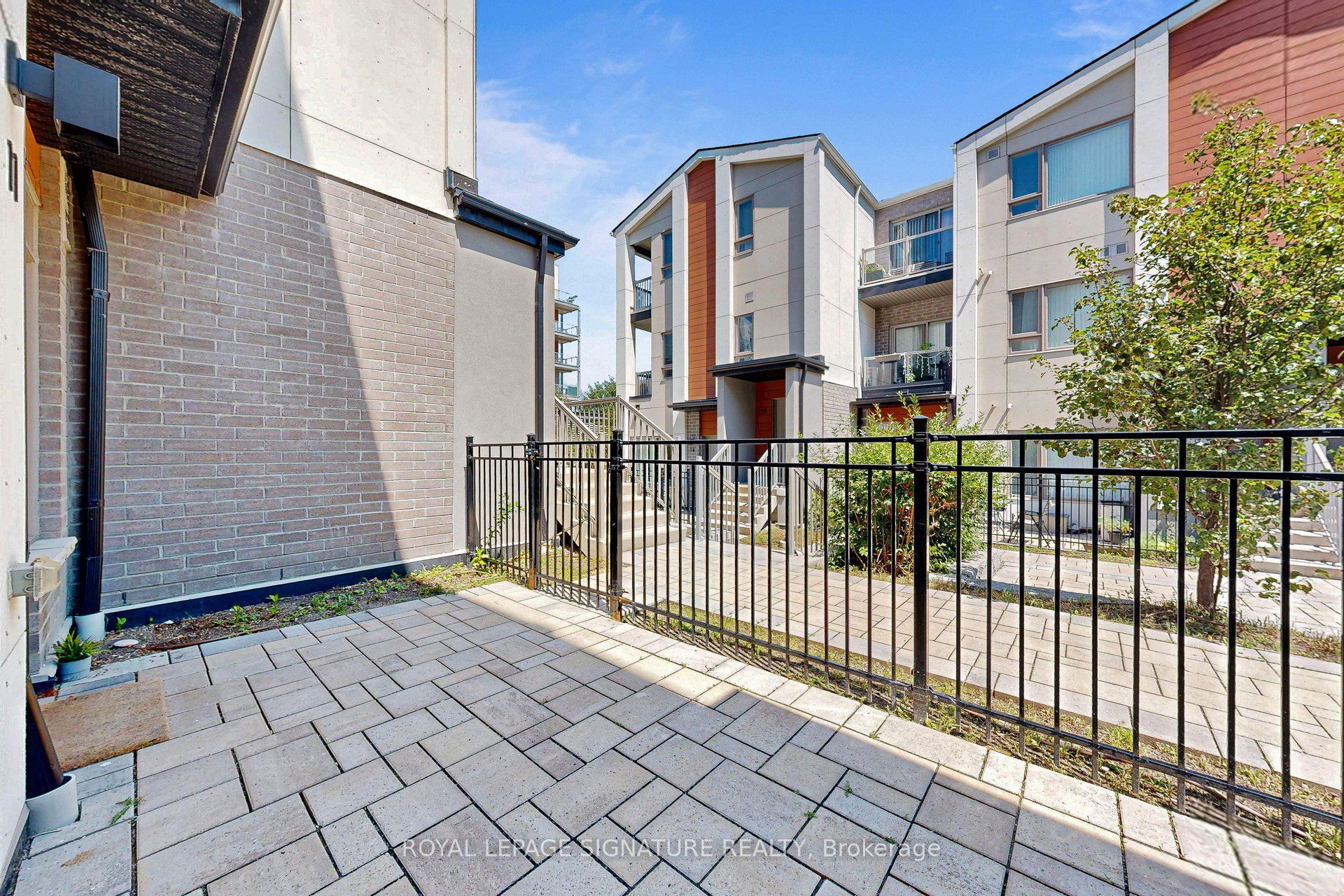 60 Orchid Place Drive 11, Toronto, ON M1B 0C4 photo 3