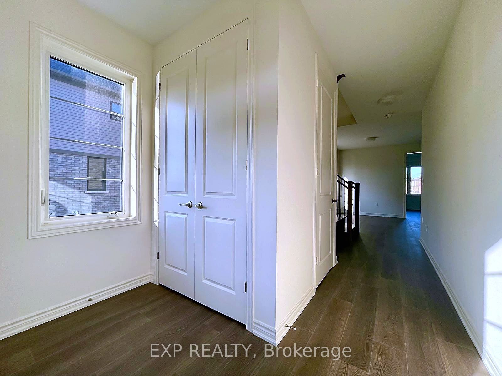 62 Donald Cameron Crescent, Clarington, ON L1E 0M4 photo 2