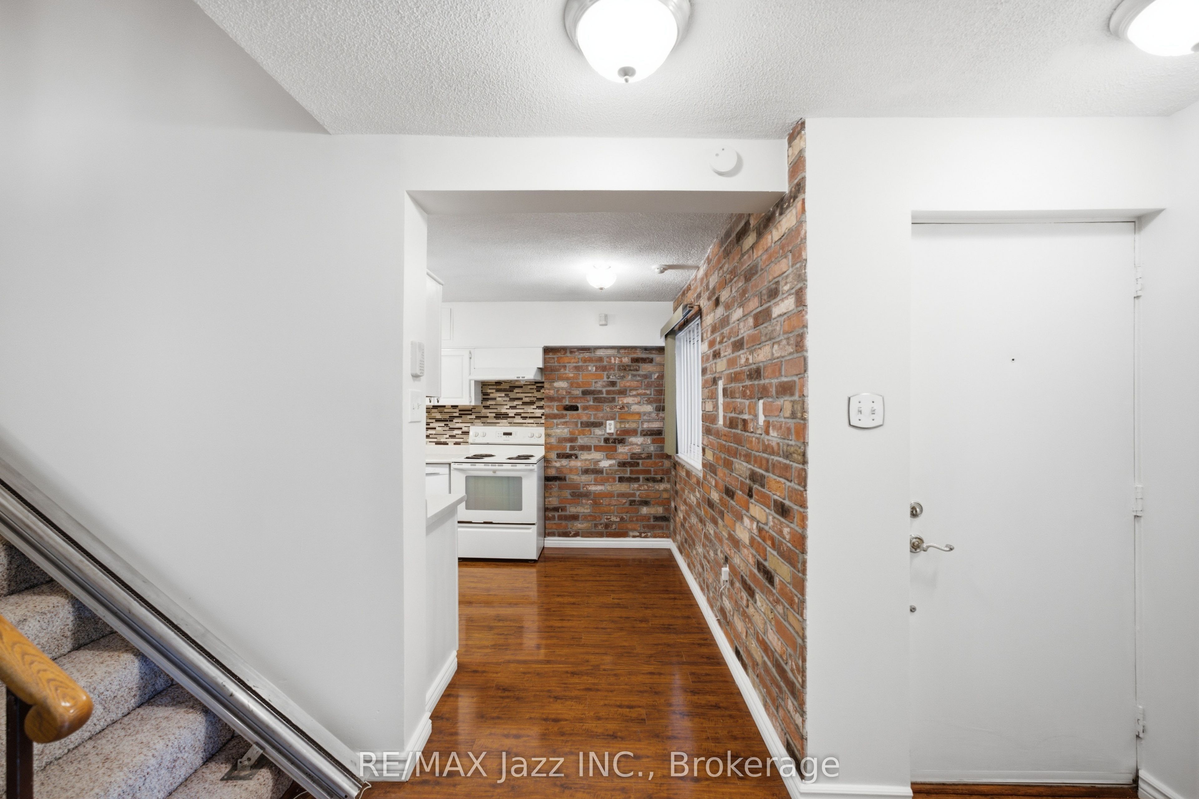 120 Ling Road 38, Toronto, ON M1E 4V9 photo 5
