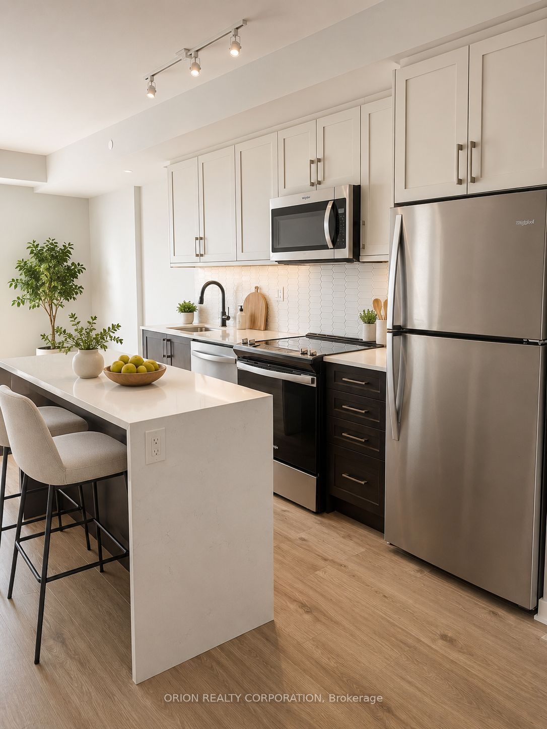 201 Brock Street S 110, Whitby, ON L1N 0P8