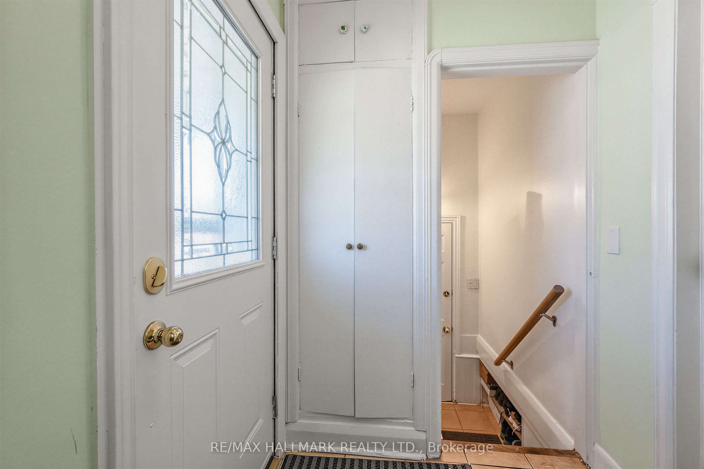 1216 Victoria Park Avenue, Toronto, ON M4B 2K7 photo 4