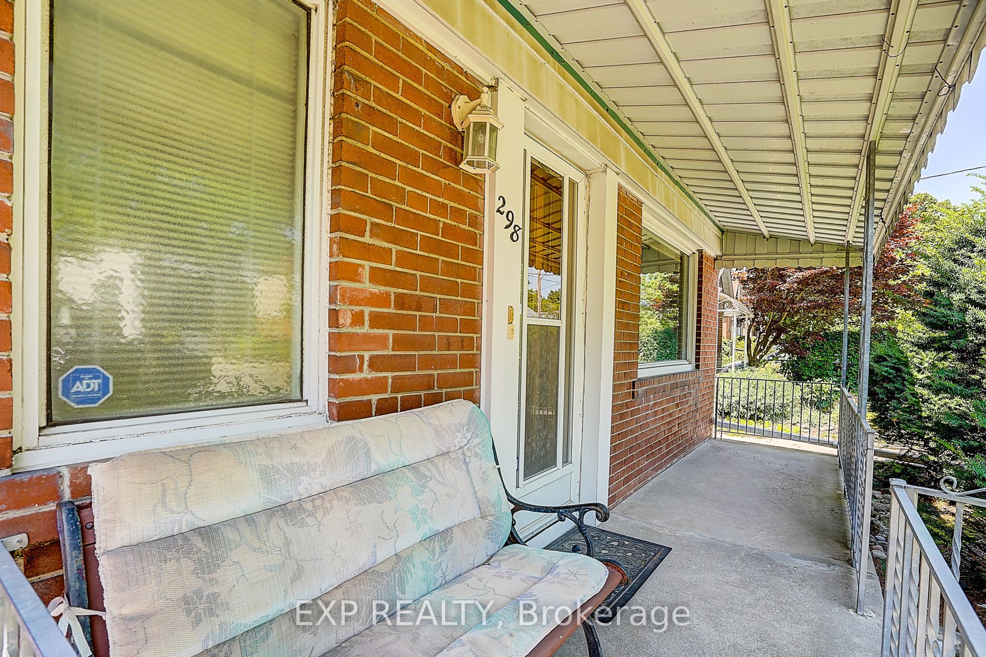 298 Glebemount Avenue, Toronto, ON M4C 3V3 photo 4