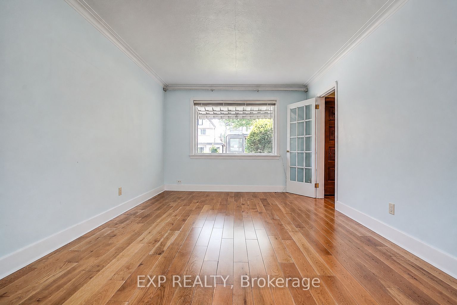 298 Glebemount Avenue, Toronto, ON M4C 3V3 photo 5
