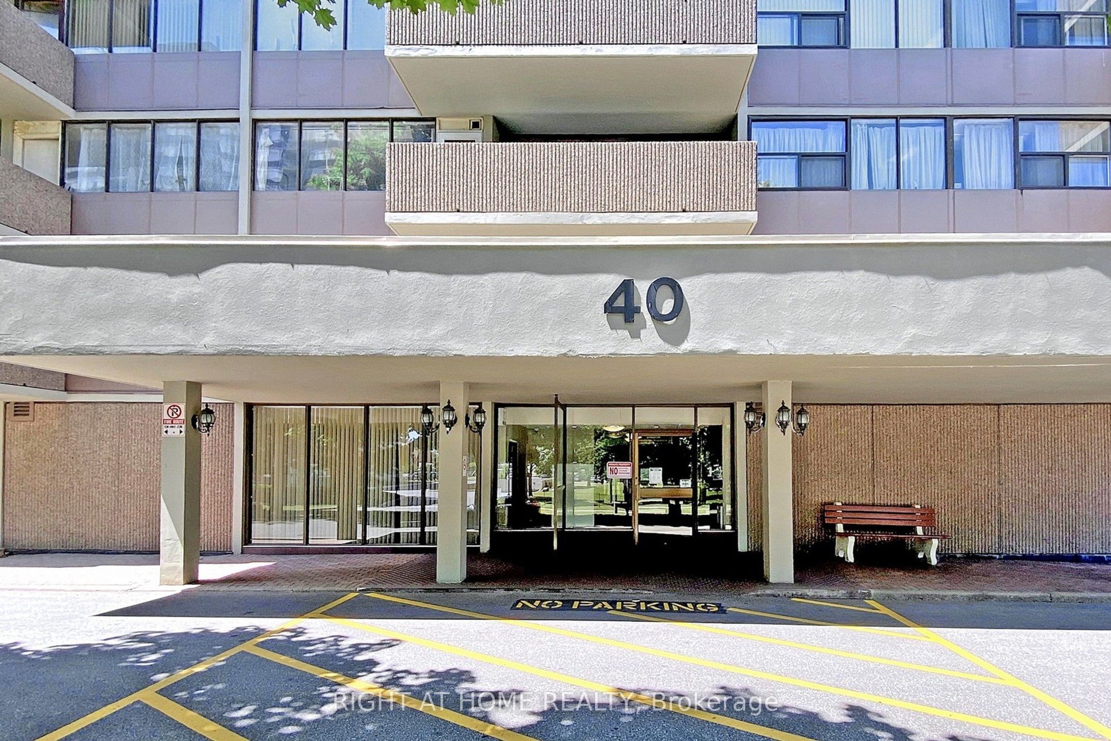 40 Bay Mills Boulevard 1002, Toronto, ON M1T 3P5