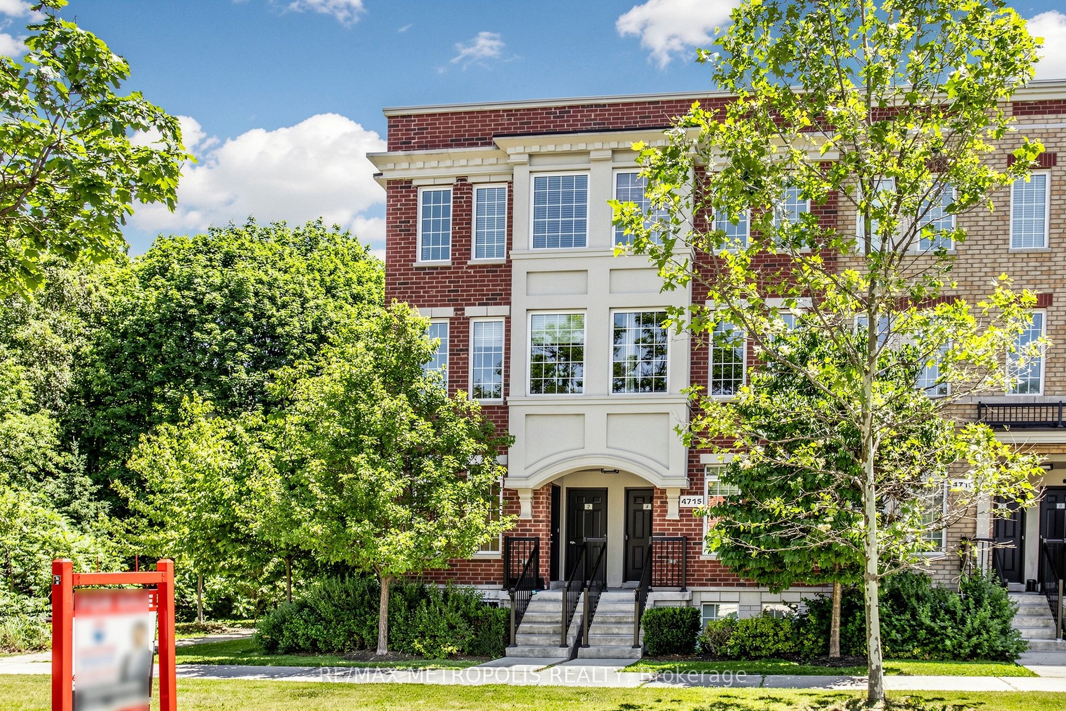 4715 Kingston Road 2, Toronto, ON M1E 2R1 photo 3