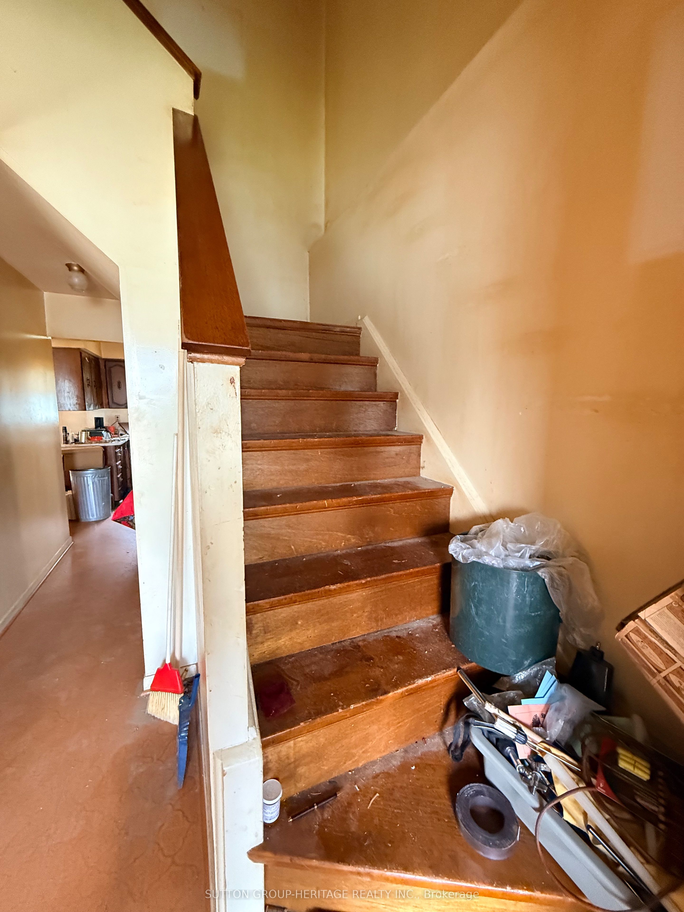 41 Harrison Court, Whitby, ON L1N 6E2 photo 5