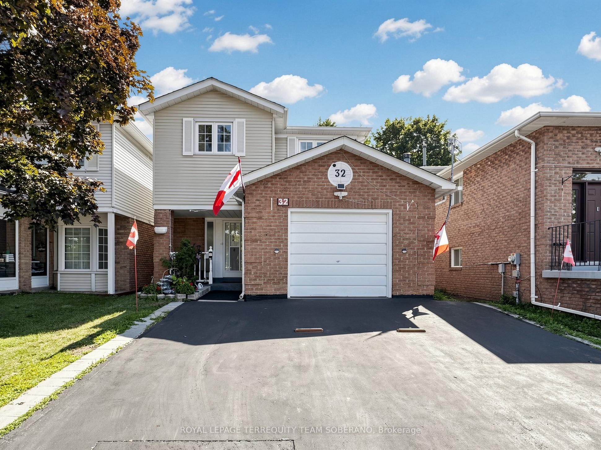 32 Rotary Drive, Toronto, ON M1B 2J1 photo 3