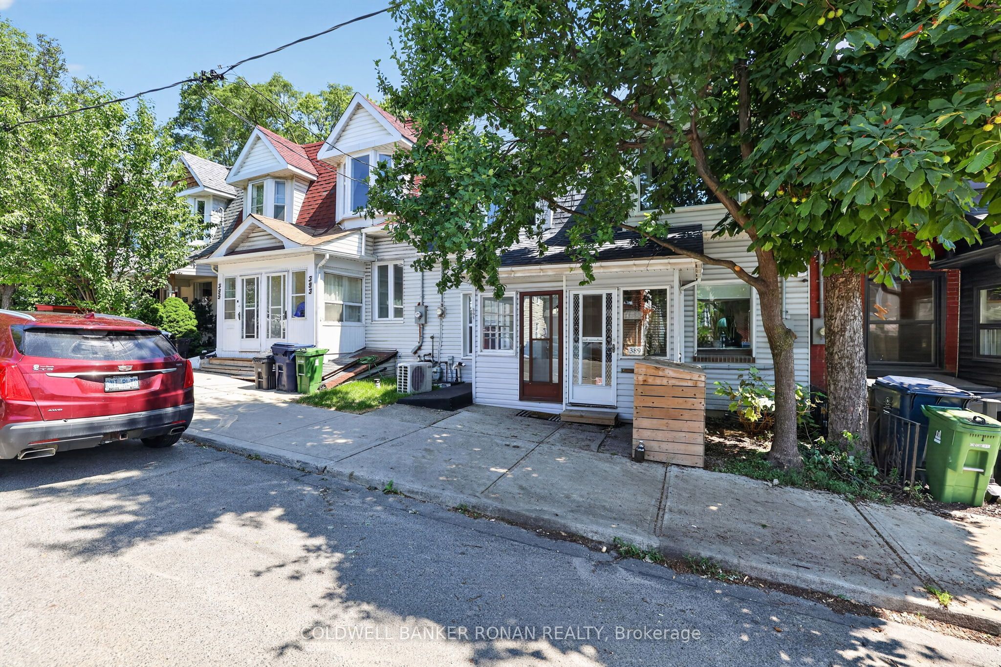 391 Jones Avenue, Toronto, ON M4J 3G5 photo 3