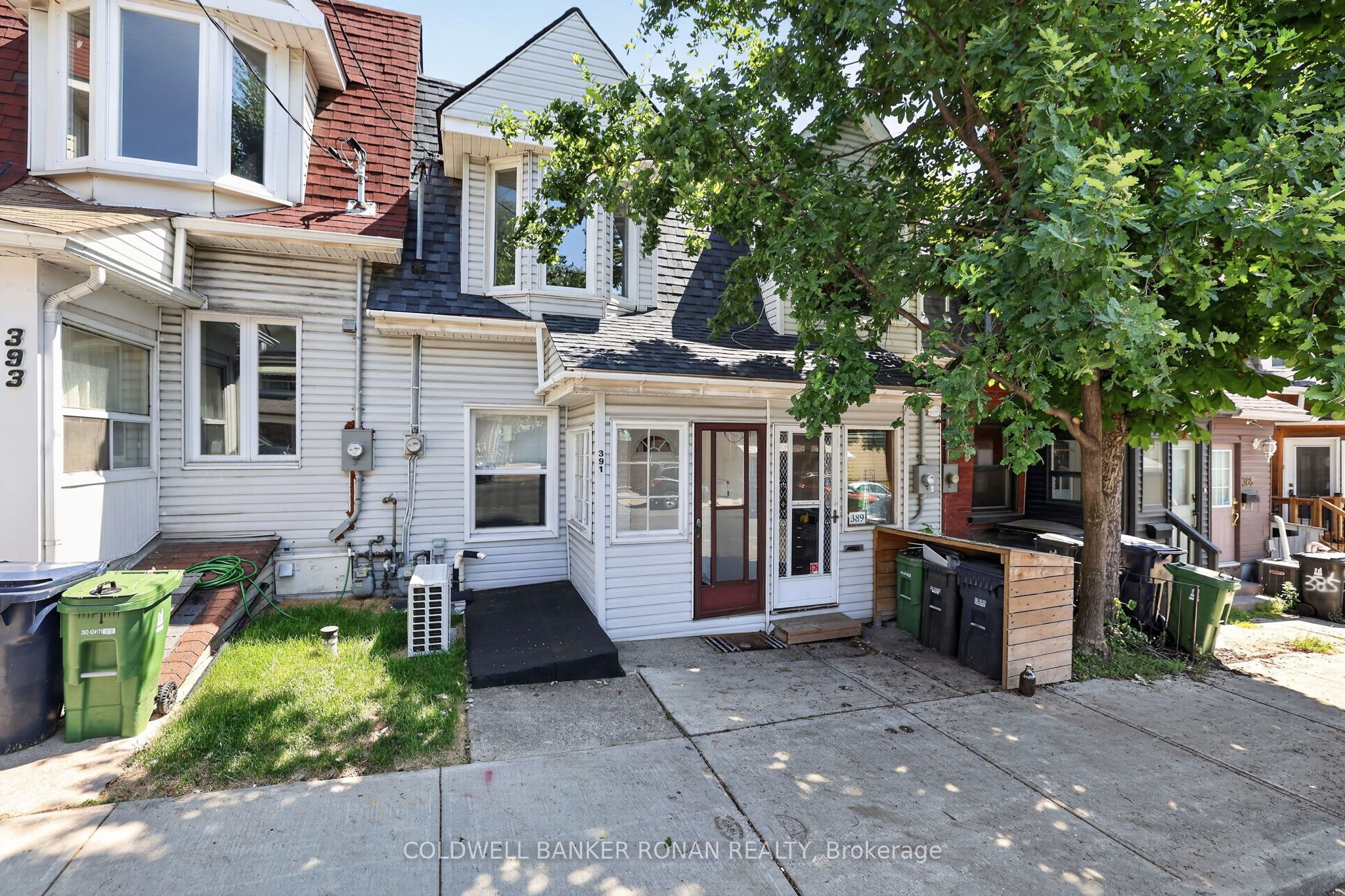 391 Jones Avenue, Toronto, ON M4J 3G5 photo 4