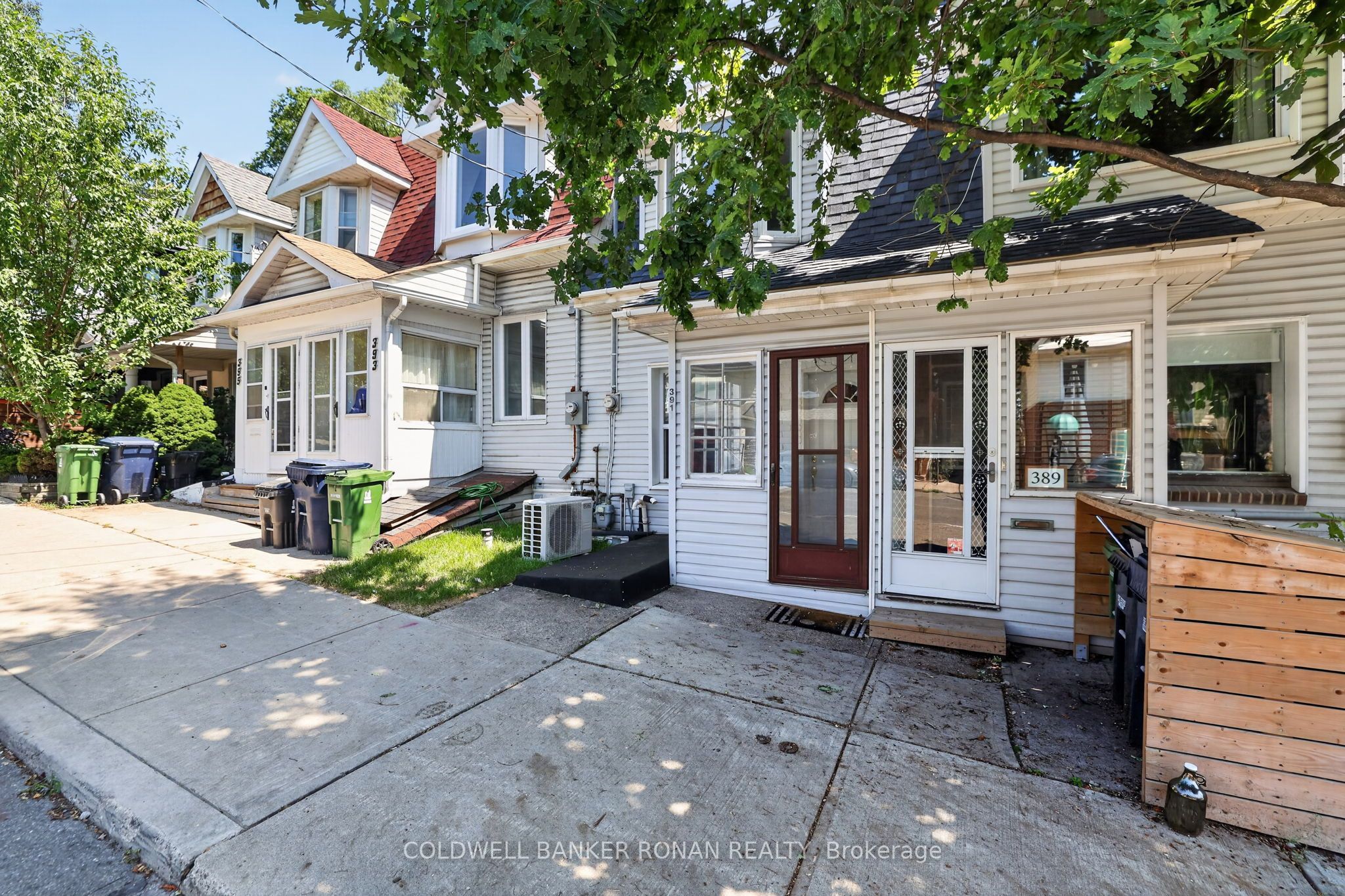 391 Jones Avenue, Toronto, ON M4J 3G5 photo 5