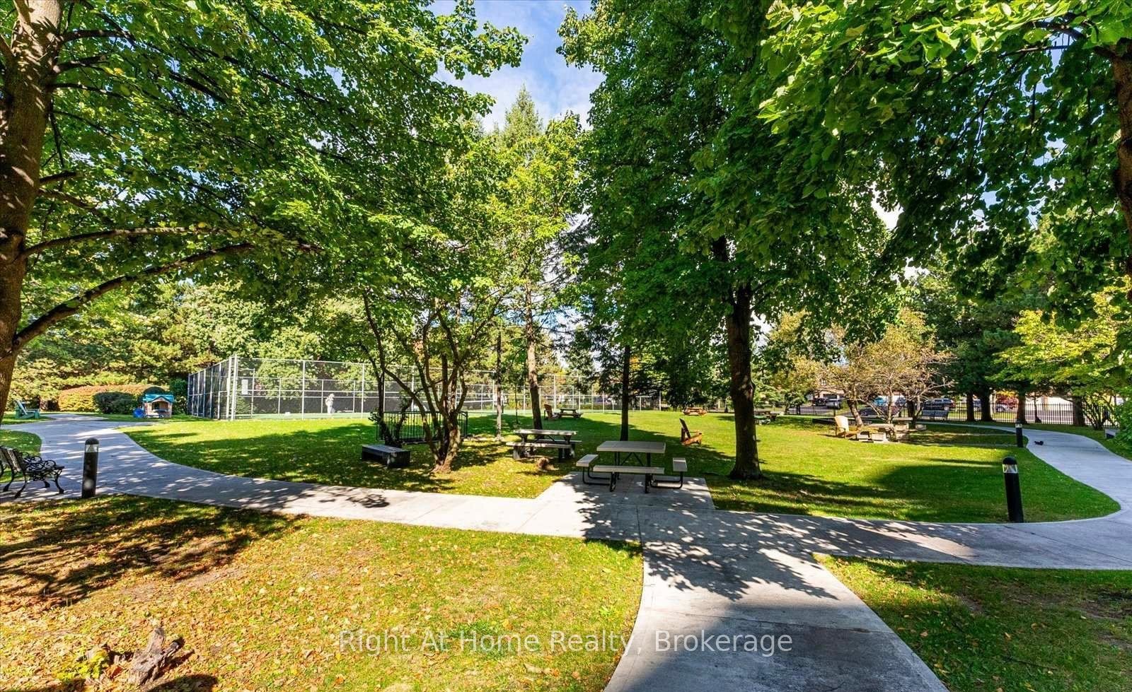 11753 Sheppard Avenue E 1215, Toronto, ON M1B 5M3 photo 3
