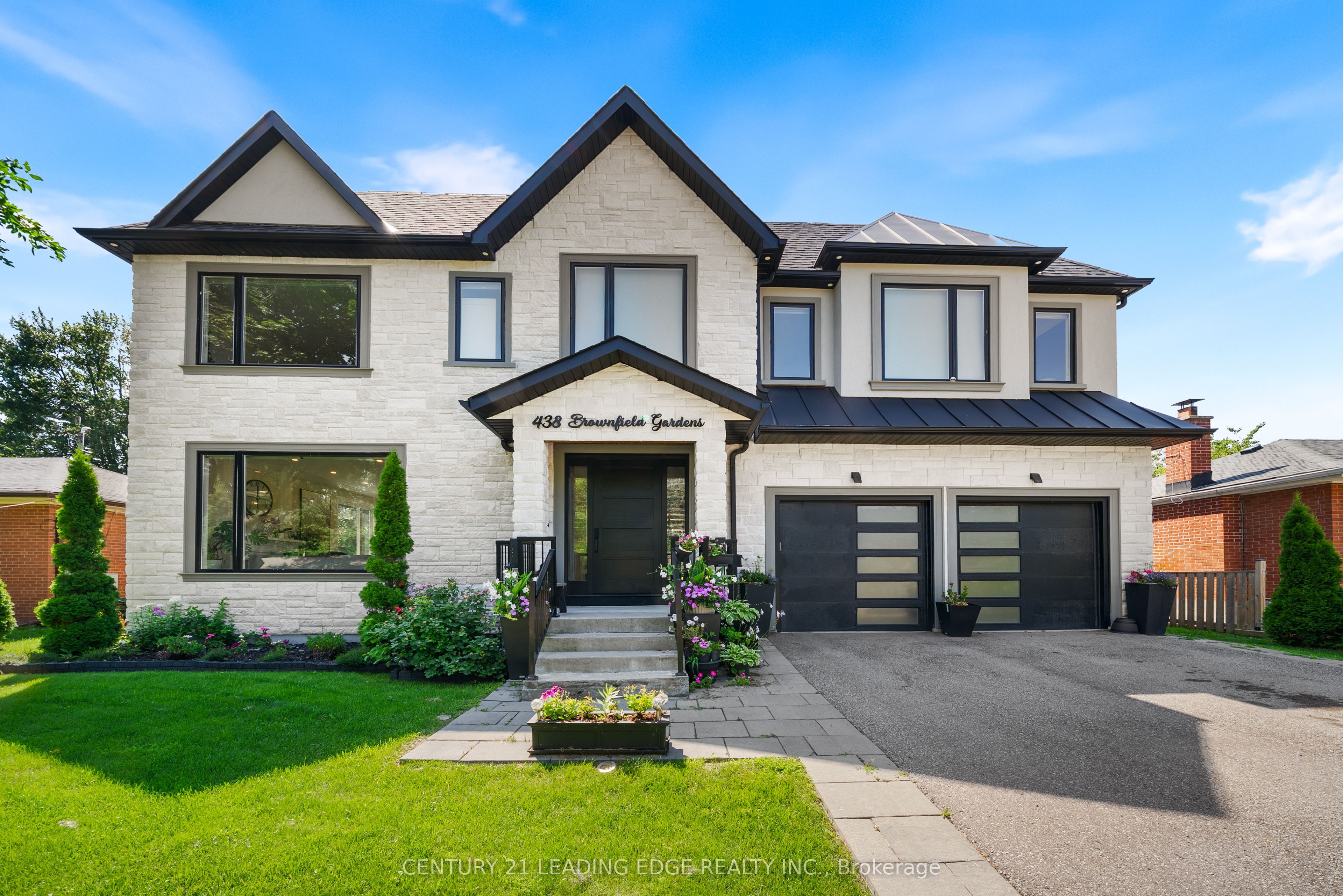 438 Brownfield Gardens, Toronto, ON M1C 2Y7 photo 2