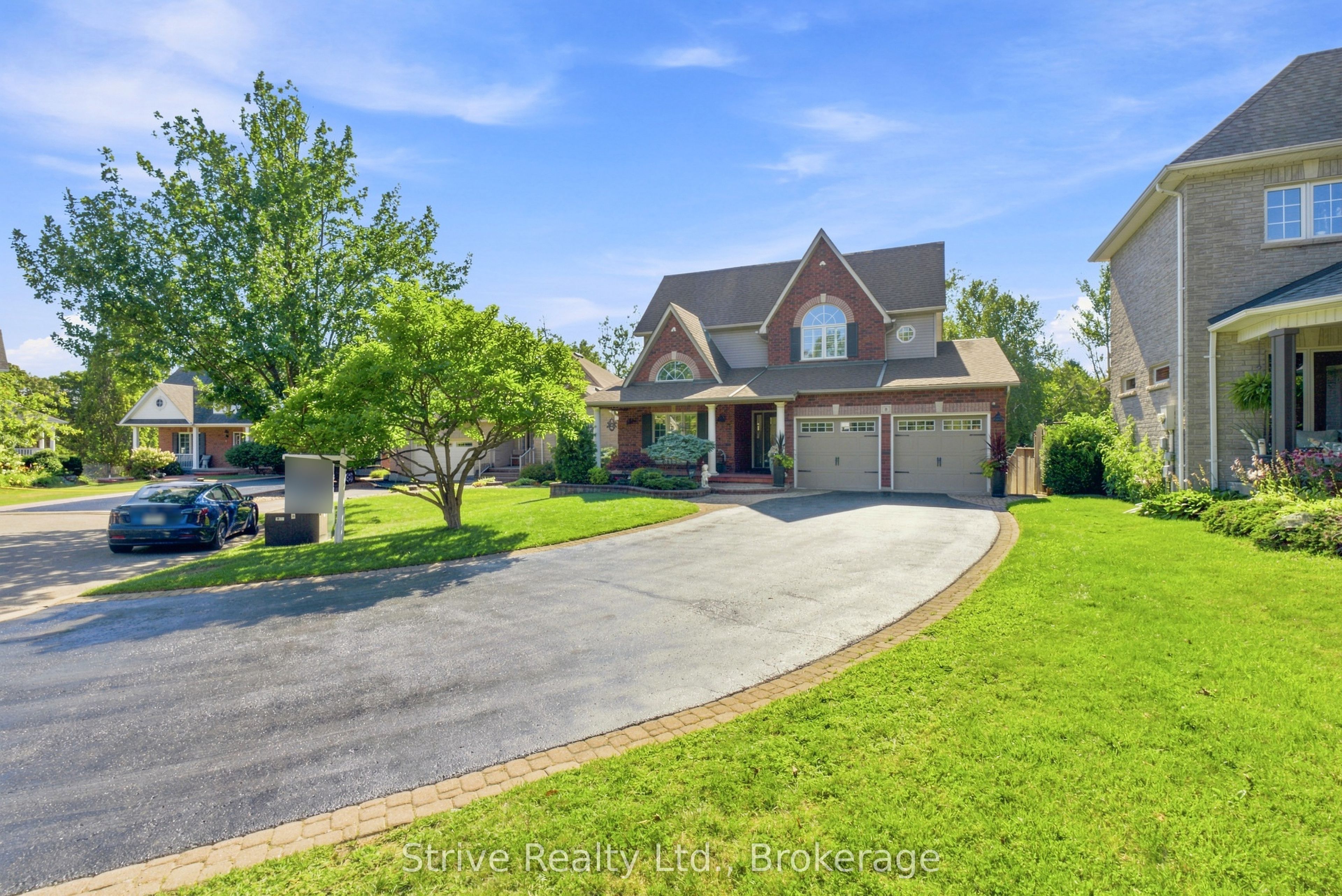 8 Rowland Court, Clarington, ON L1E 1Z8 photo 2