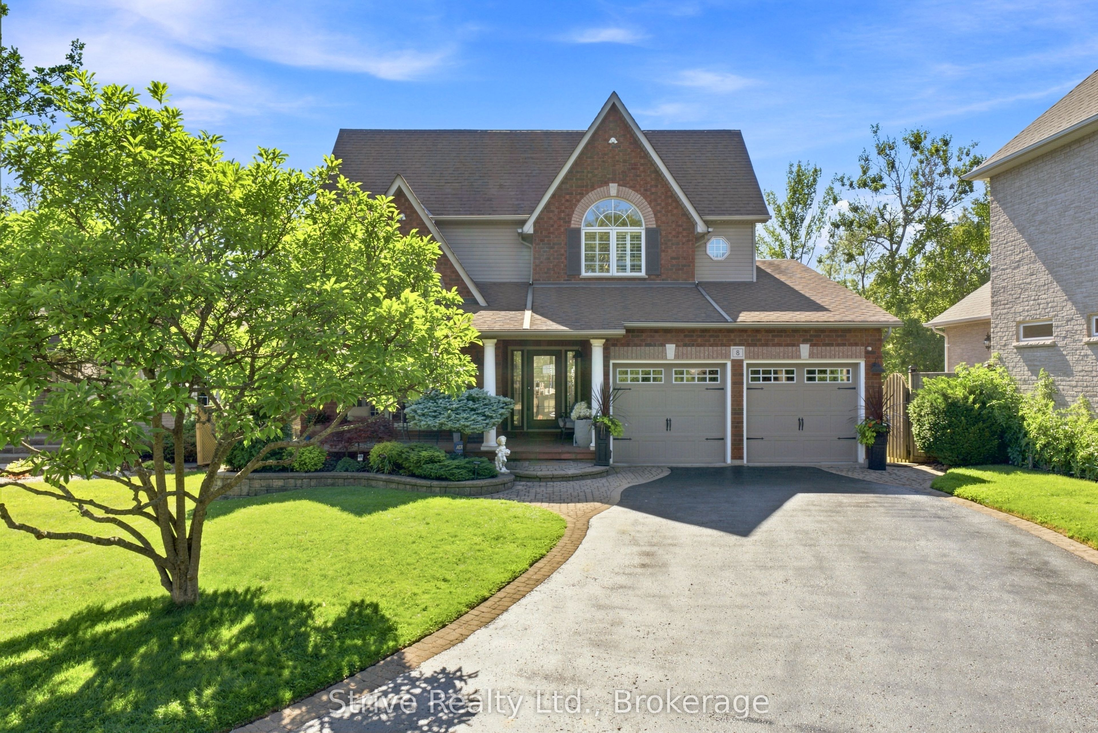 8 Rowland Court, Clarington, ON L1E 1Z8 photo 3