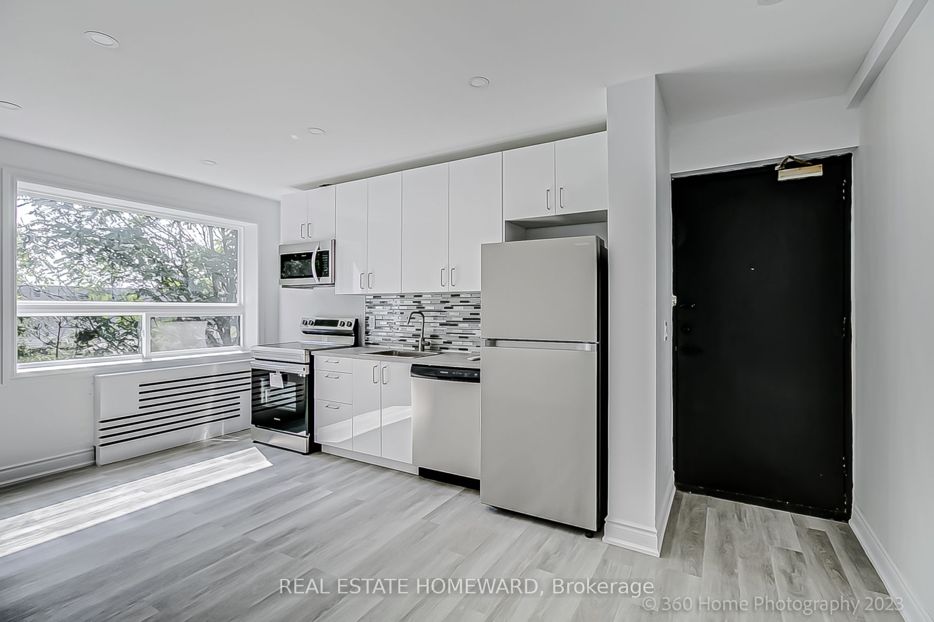 419 Woodbine Avenue 10, Toronto, ON M4L 3P7 photo 4