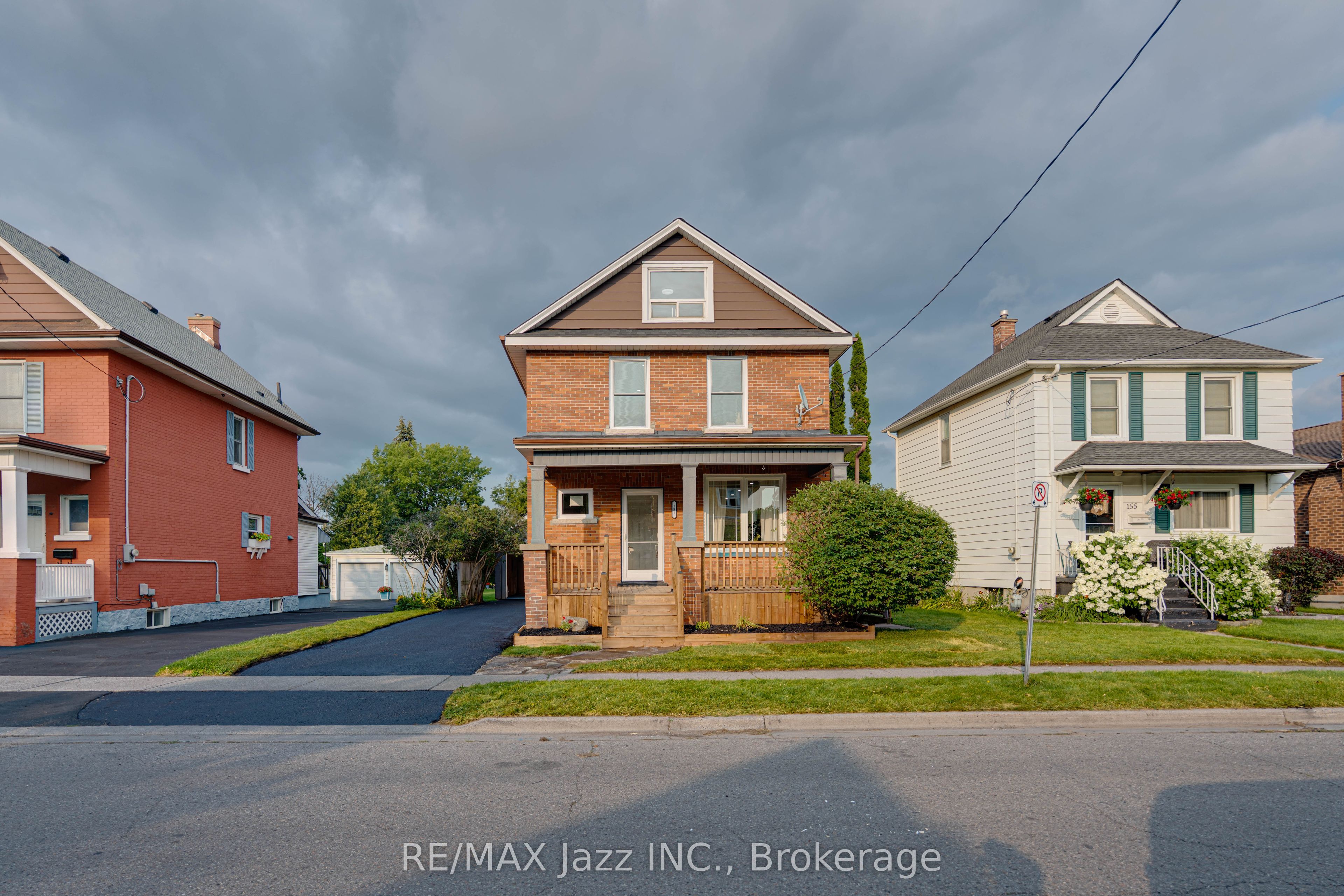 151 Burk Street, Oshawa, ON L1J 4C2