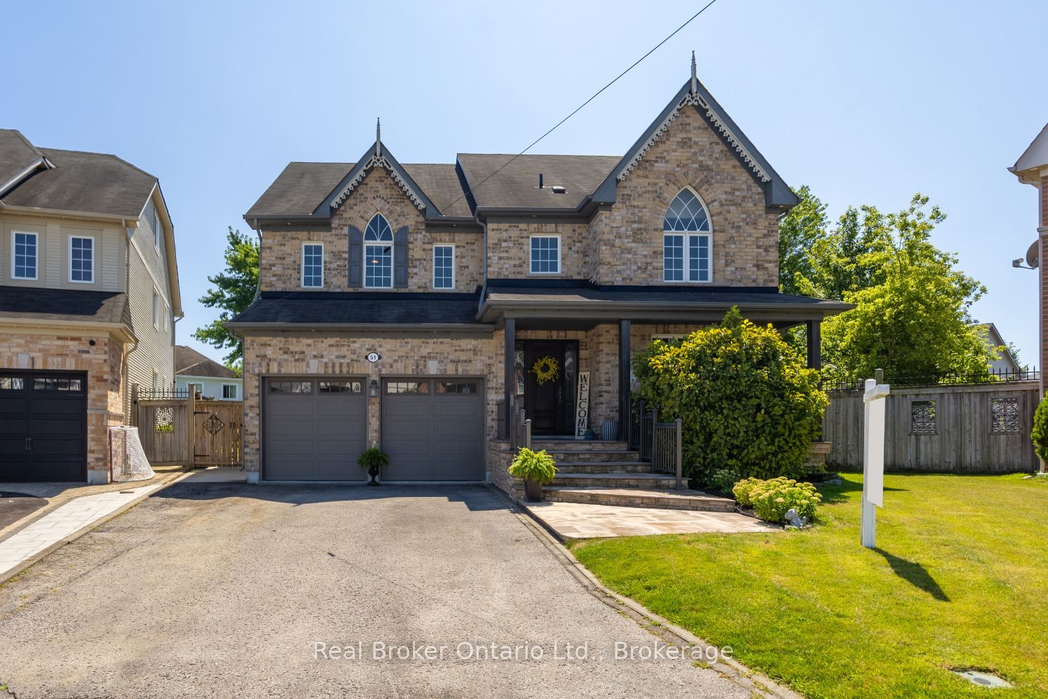 51 Brough Court, Clarington, ON L1C 0B7