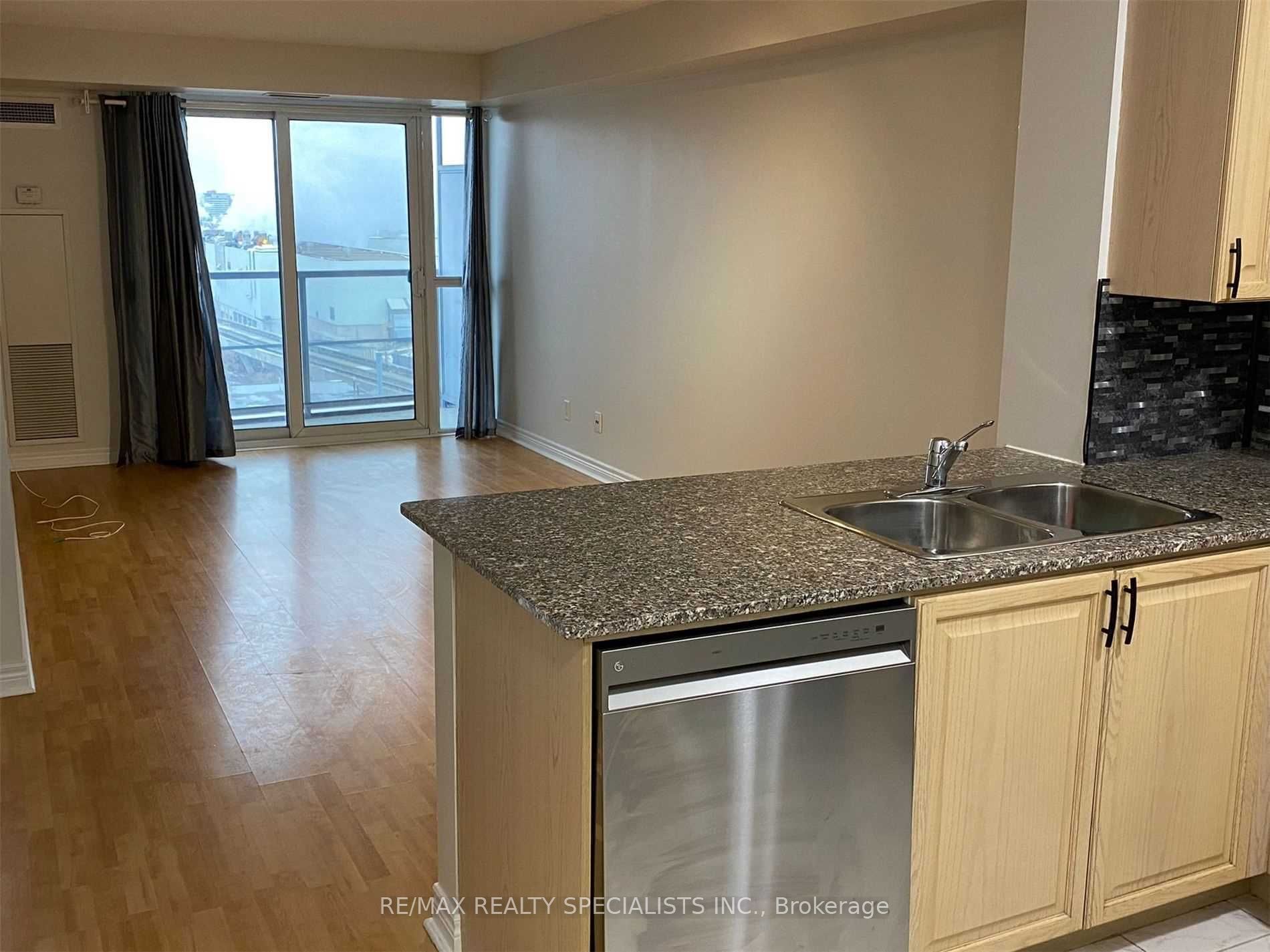 83 Borough Drive 1001, Toronto, ON M1P 5E4 photo 5