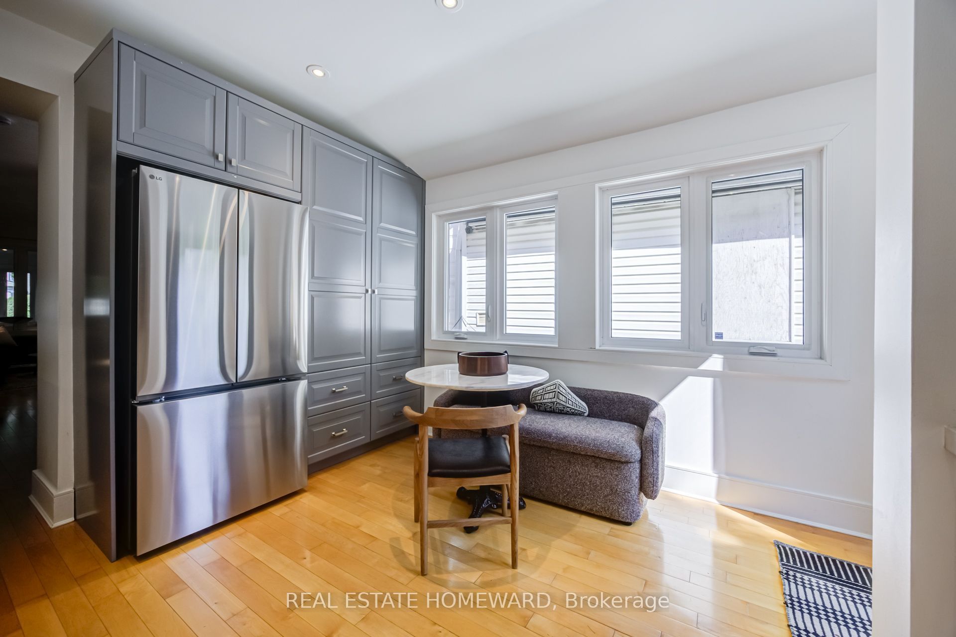 43 Amroth Avenue, Toronto, ON M4C 4H3 photo 5
