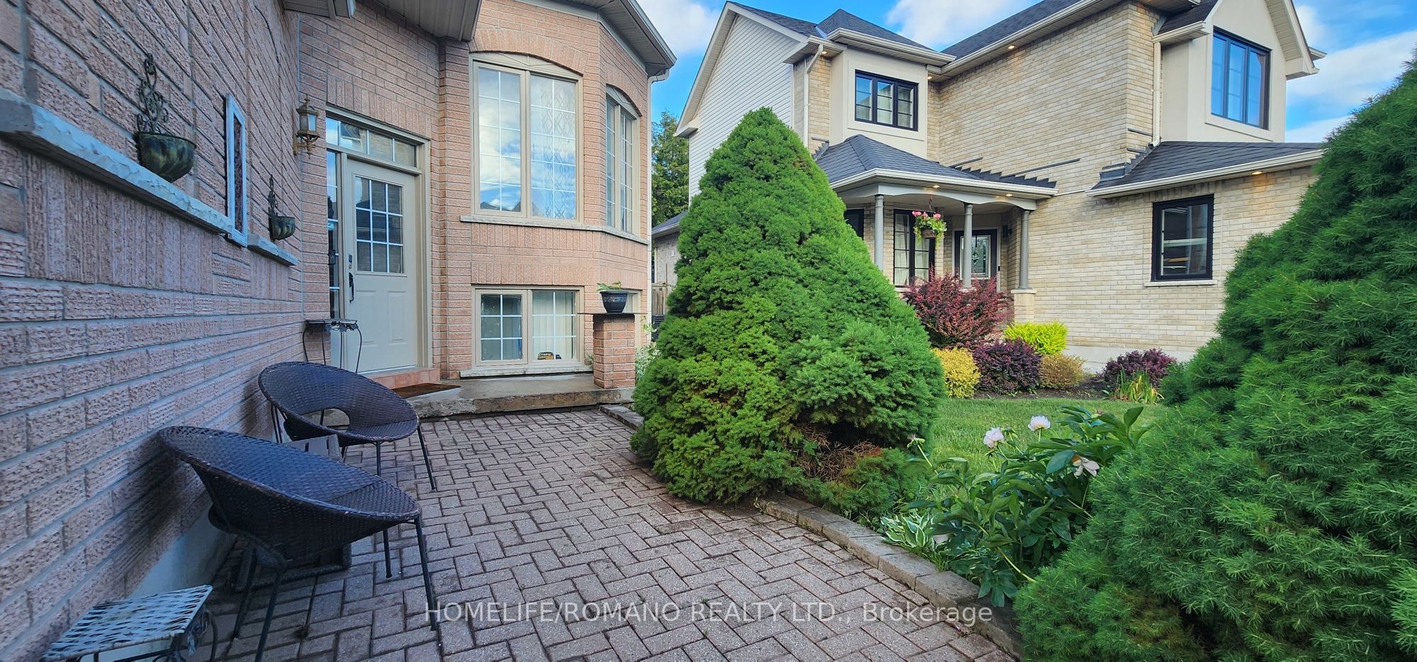 25 Bedell Crescent, Whitby, ON L1R 2N8 photo 4