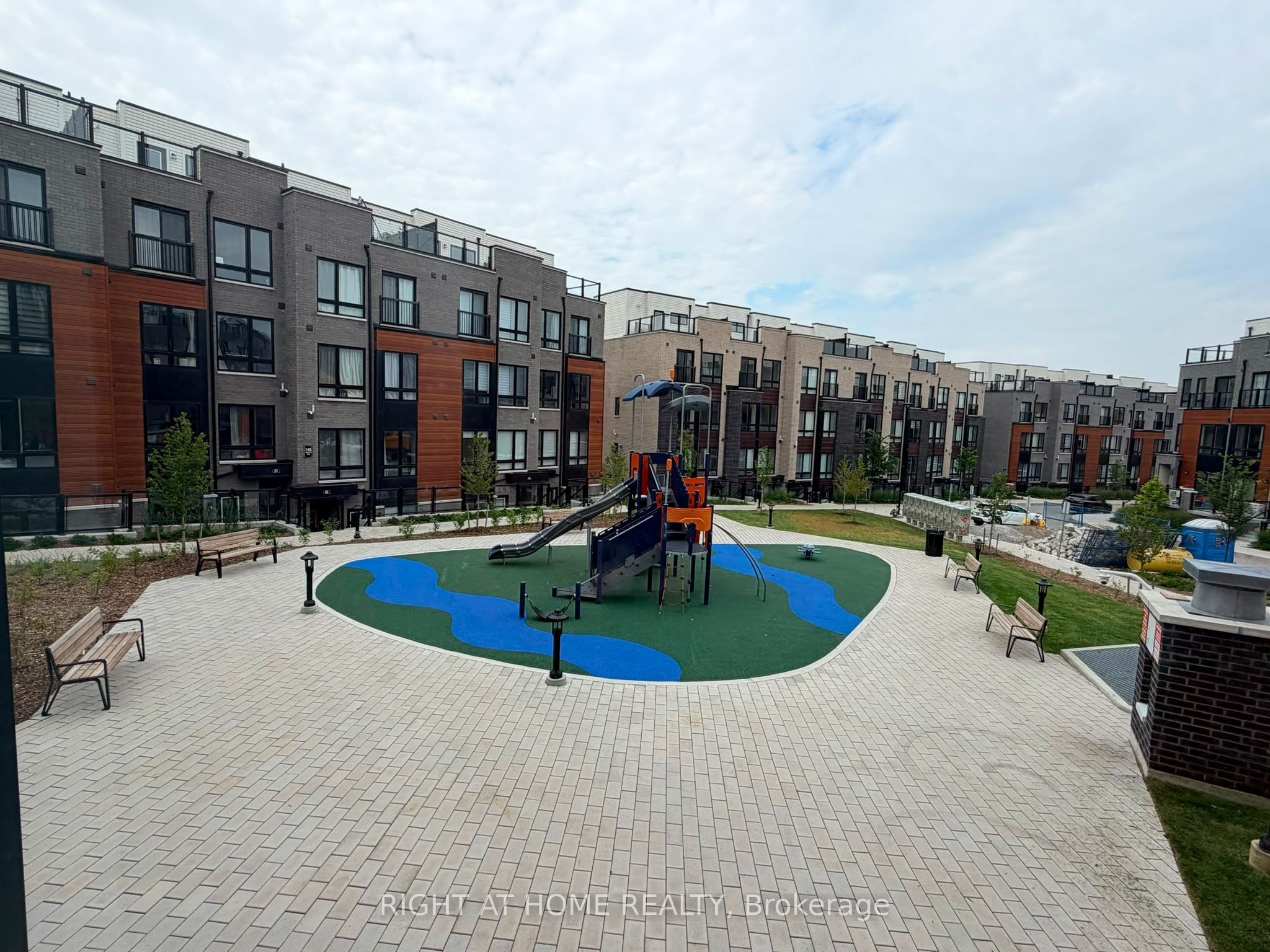10 Liben Way 14, Toronto, ON M1B 0E8 photo 2