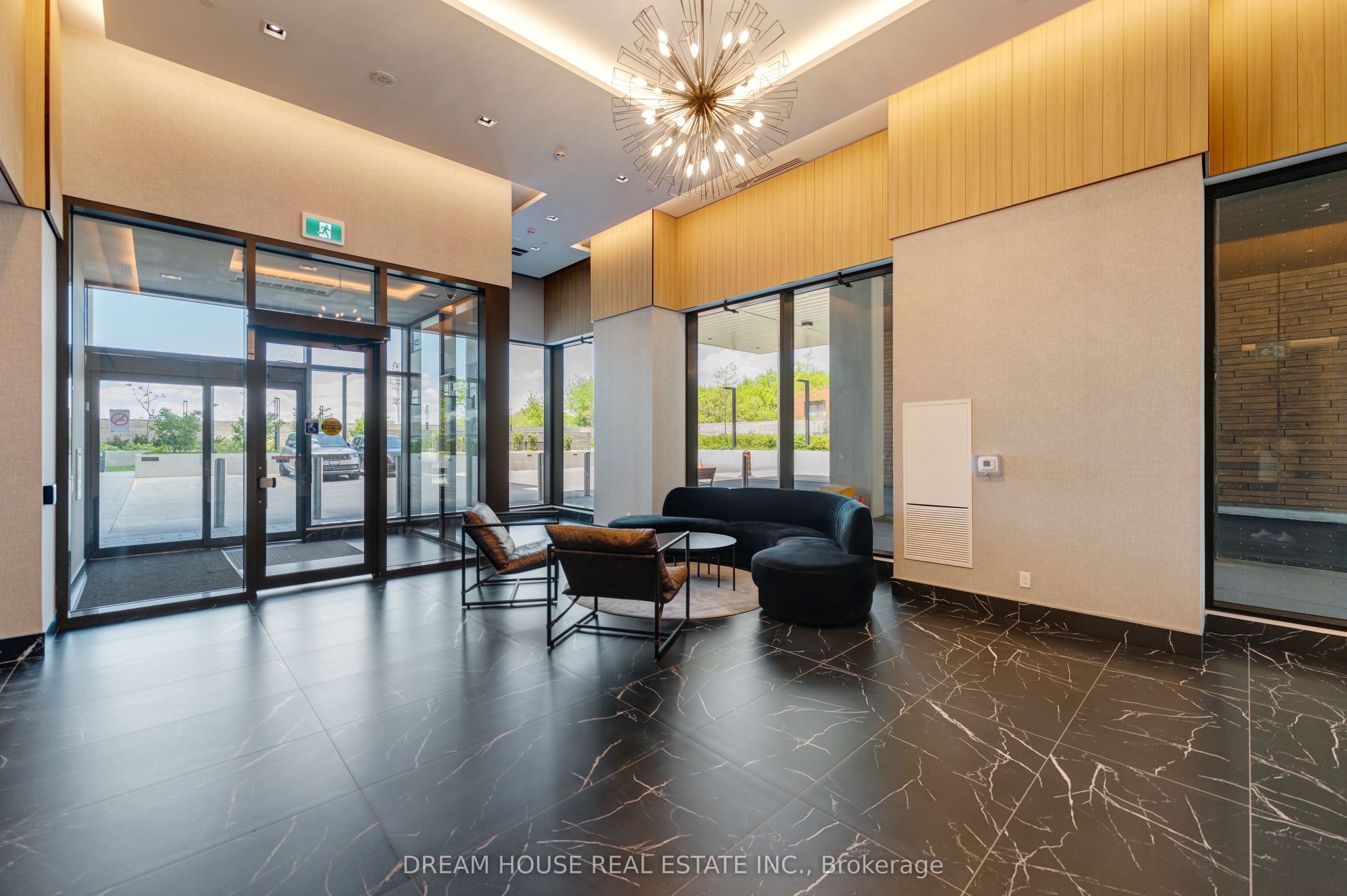 1350 Ellesmere Road 1011, Toronto, ON M1P 0G6 photo 3