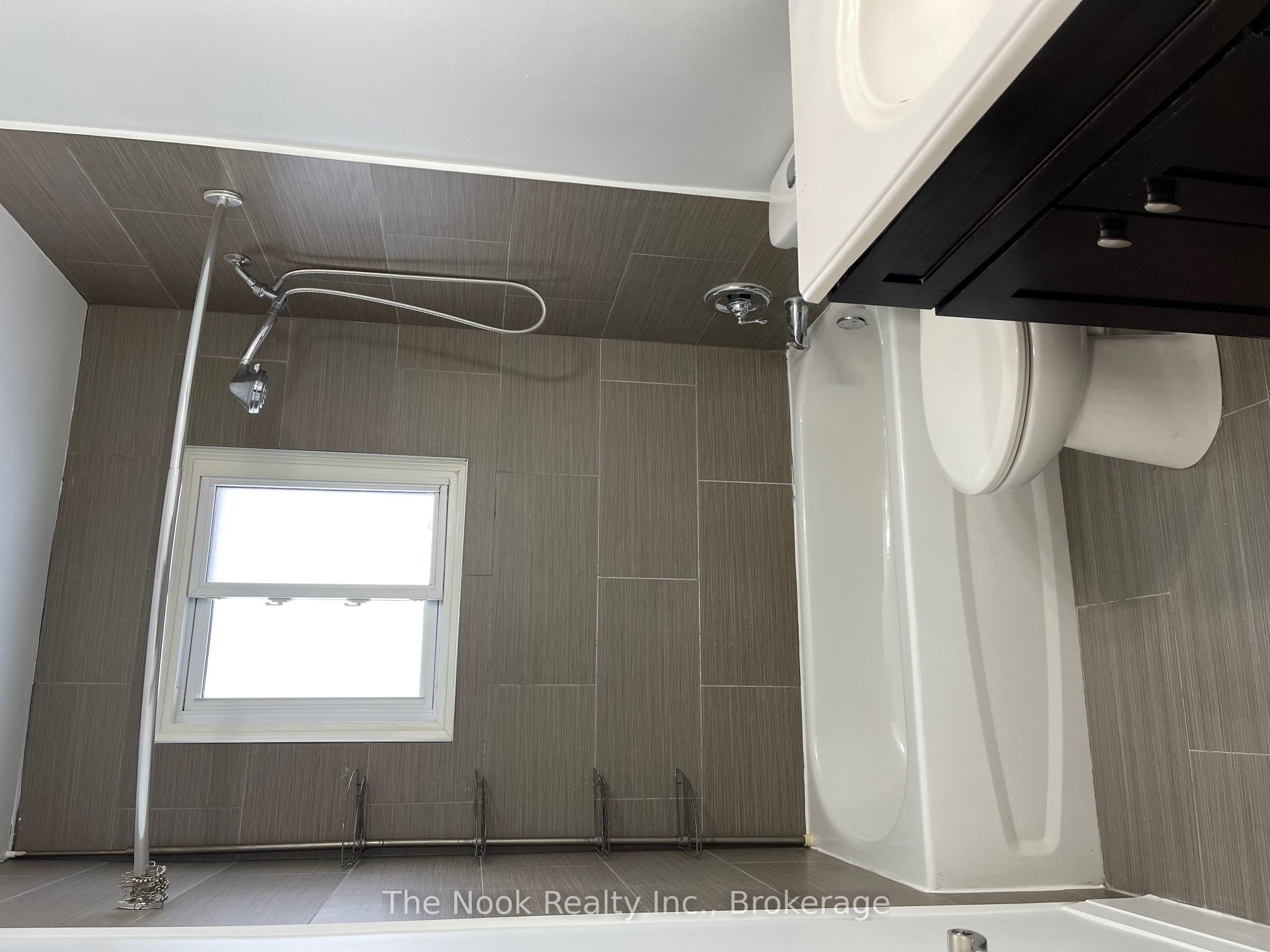 1321 Cedar Street, Oshawa, ON L1J 3S4 photo 5
