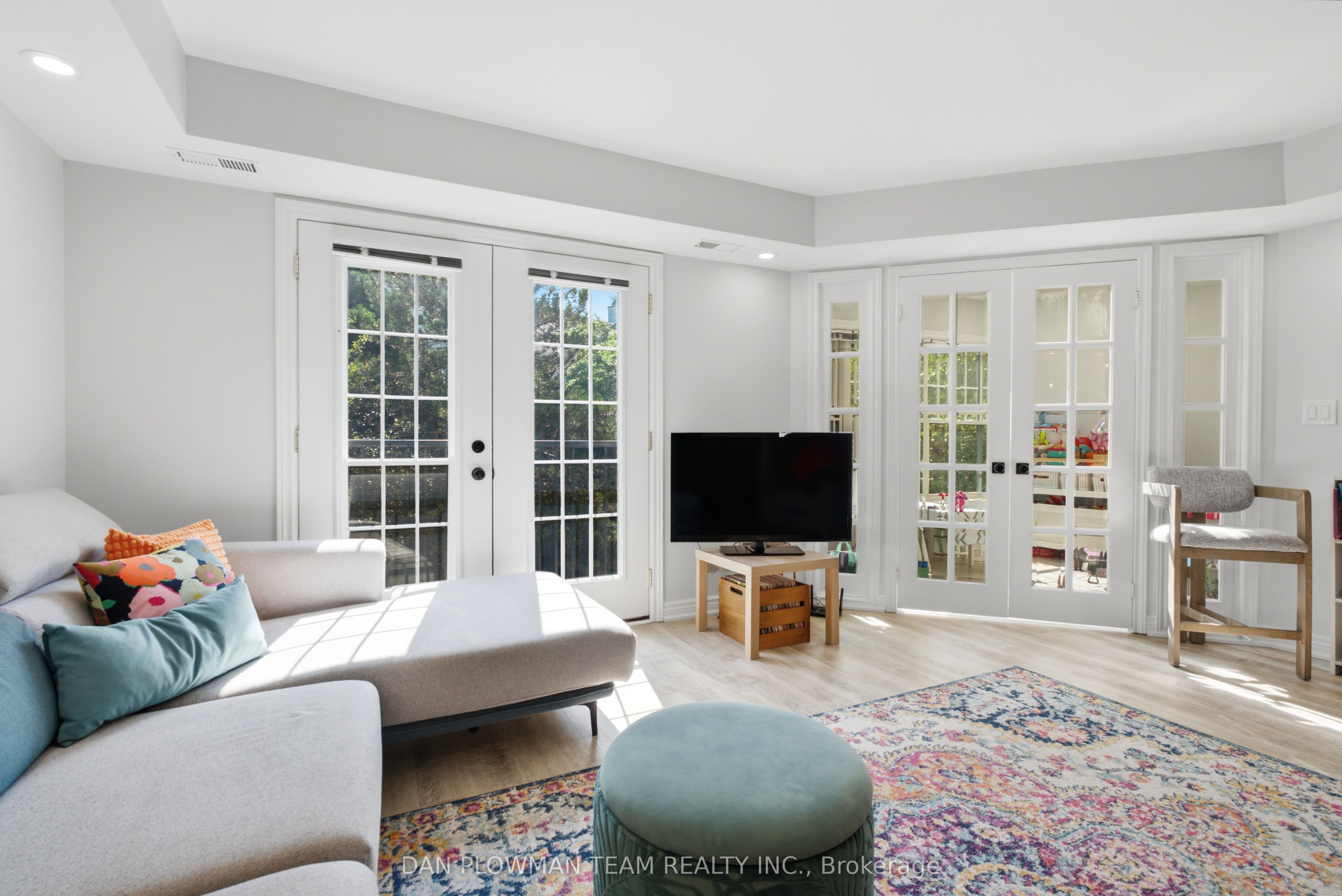 1661 Nash Road H11 - 76, Clarington, ON L1E 1S8 photo 5