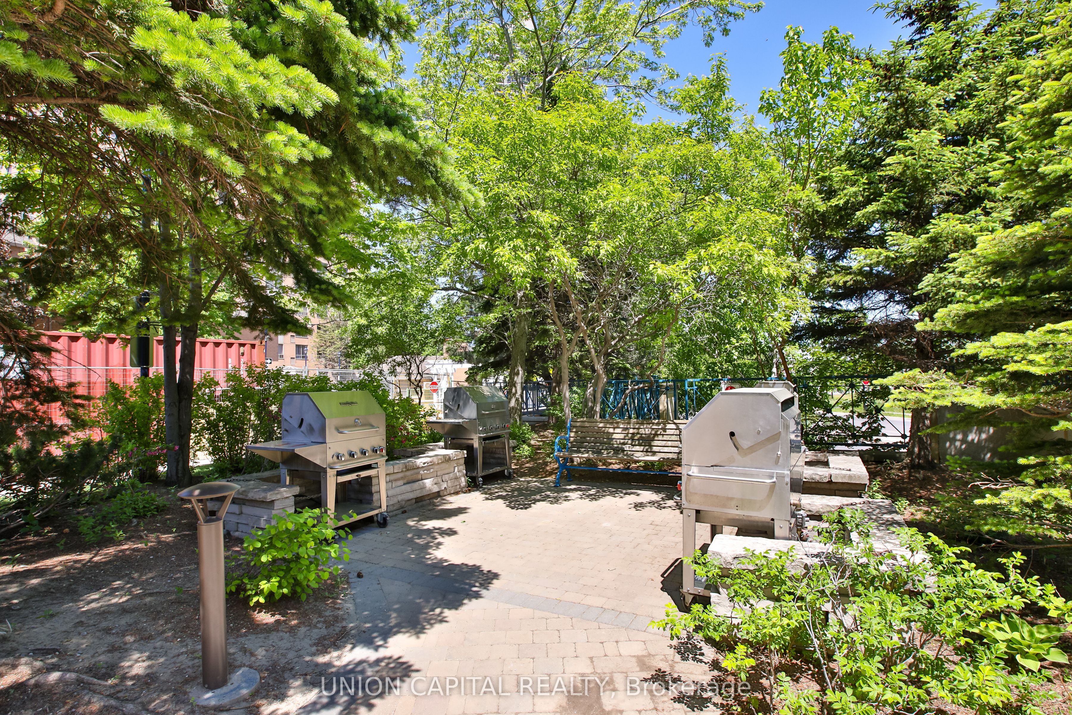 115 Omni Drive 2601, Toronto, ON M1P 5B4 photo 5