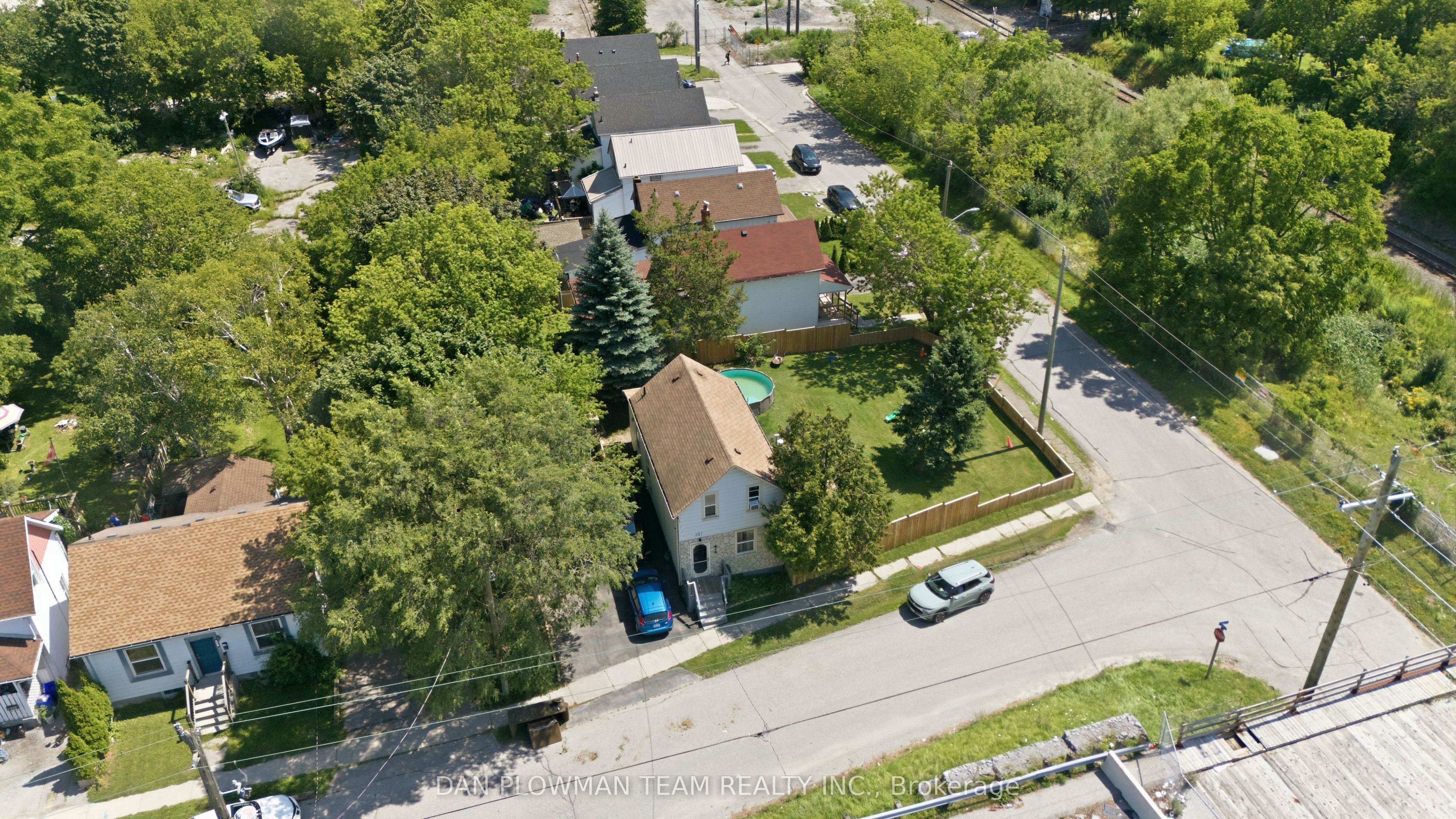 387 Albert Street, Oshawa, ON L1H 4S3 photo 4