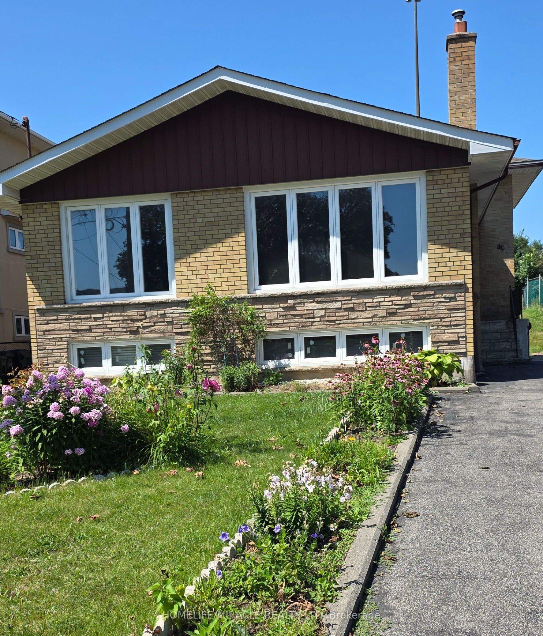 46 Cavehill Crescent, Toronto, ON M1R 4P9