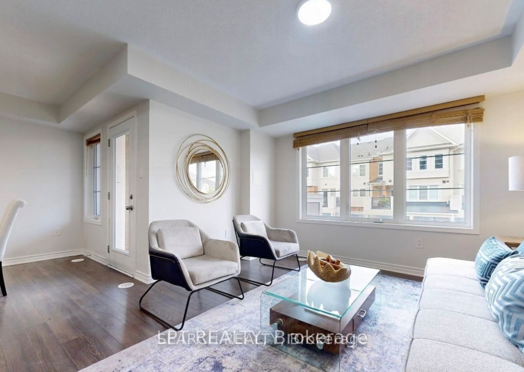 52 Gerigs Street, Toronto, ON M1L 0J4 photo 3