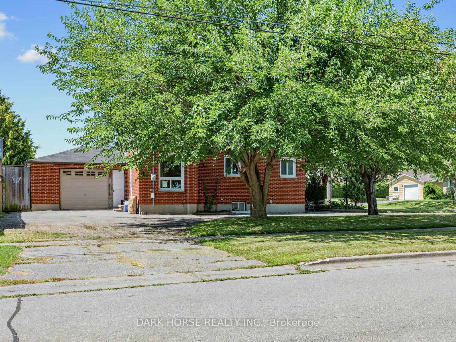 347 Annapolis Avenue, Oshawa, ON L1J 2Y3 photo 3