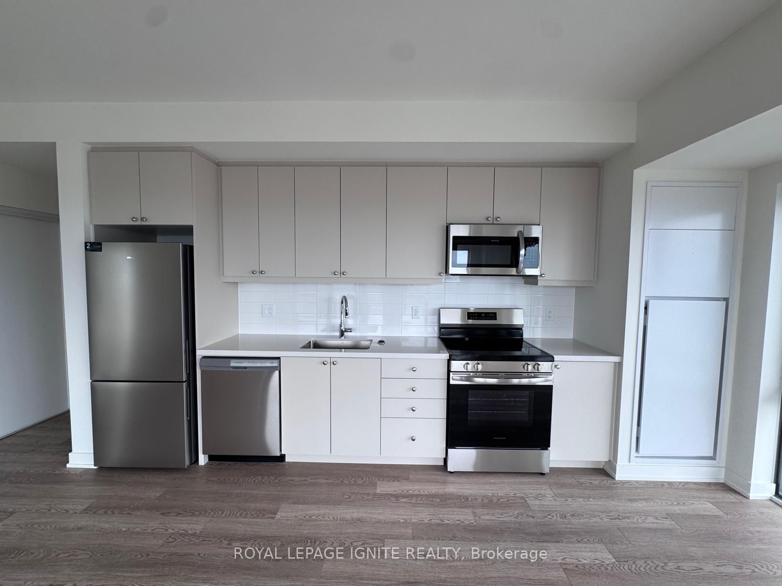 51 Clarington Boulevard 1124, Clarington, ON L1C 7J8 photo 5