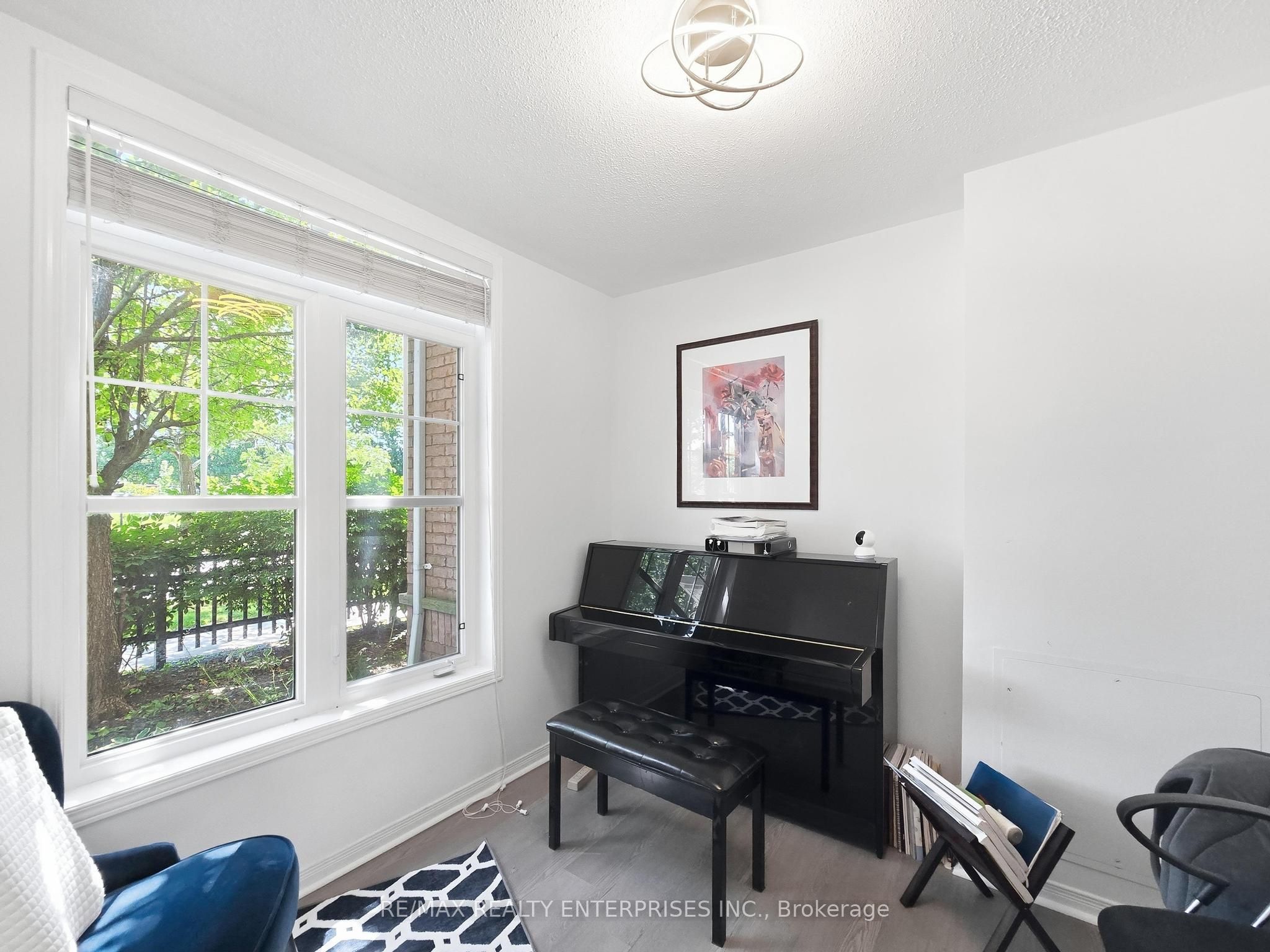112 Harbourside Drive, Whitby, ON L1N 0H7 photo 5