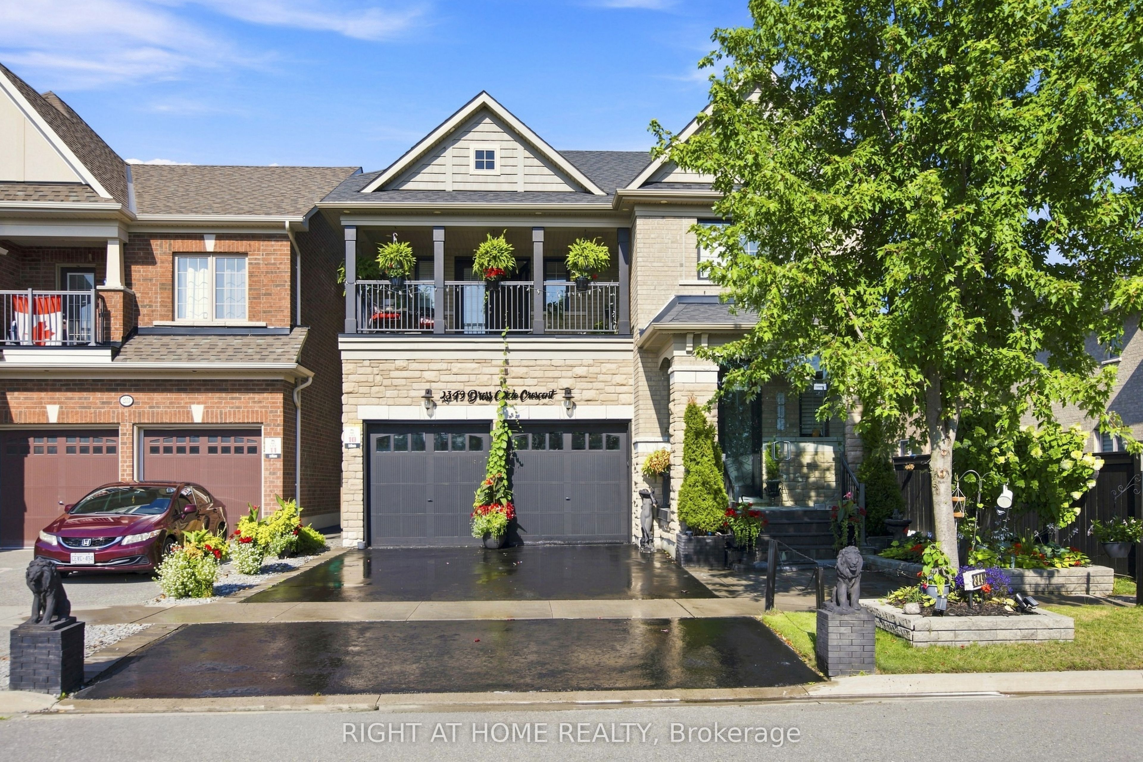 2349 Dress Circle Crescent, Oshawa, ON L1L 0L8 photo 3