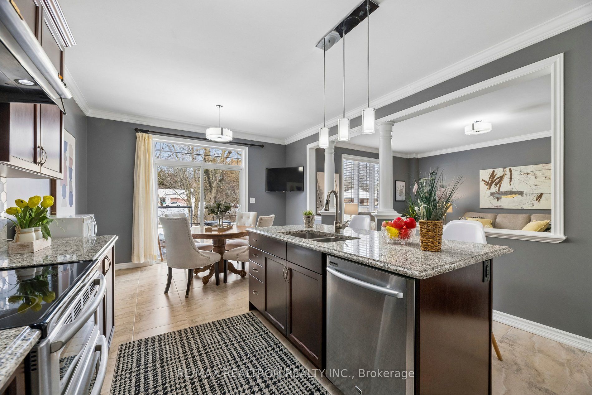 12 Promenade Drive, Whitby, ON L1R 0L4 photo 5