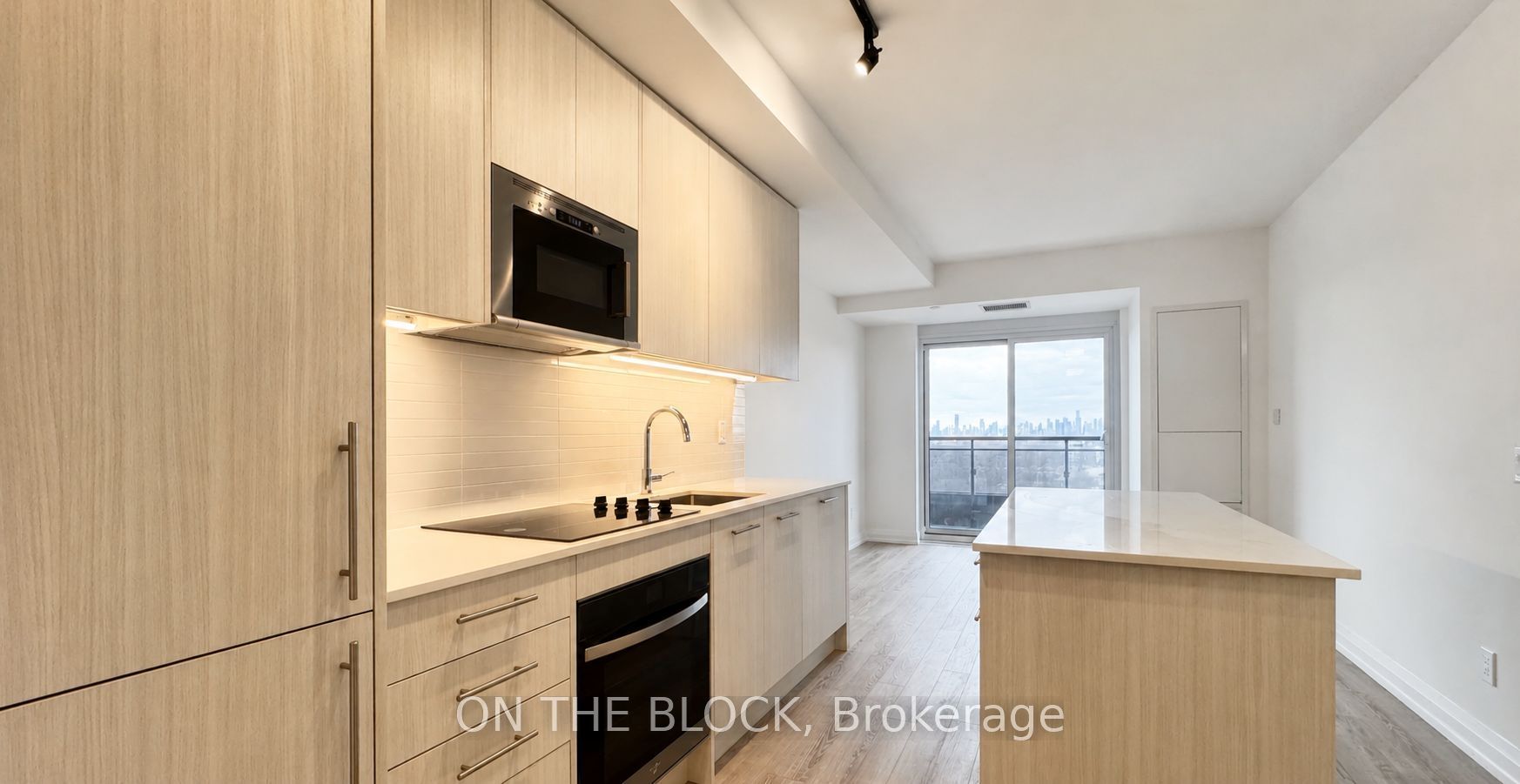 286 Main Street 1911, Toronto, ON M4C 0B3 photo 4