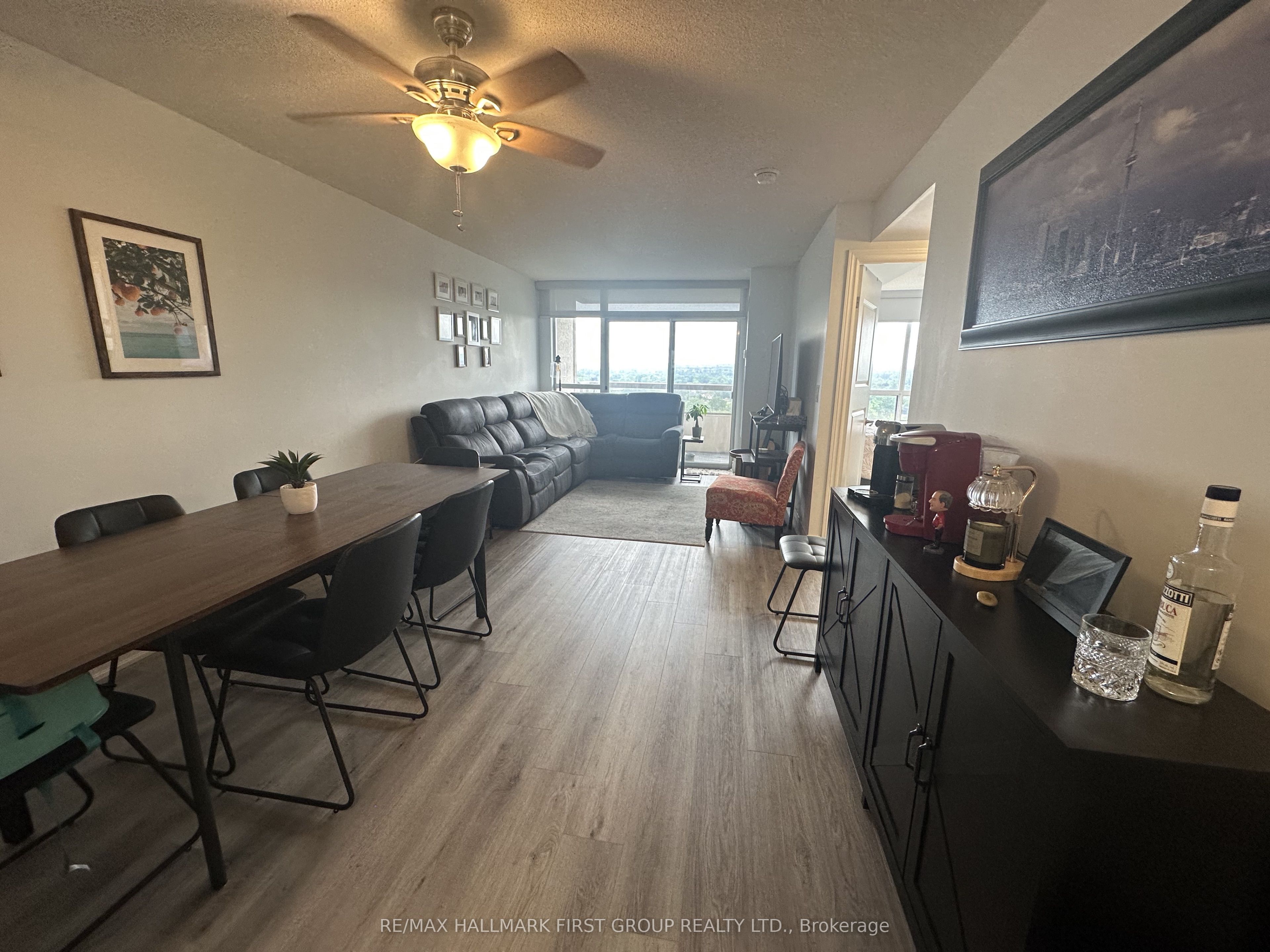 1000 The Esplanade Road N 1402, Pickering, ON L1V 6V4 photo 5