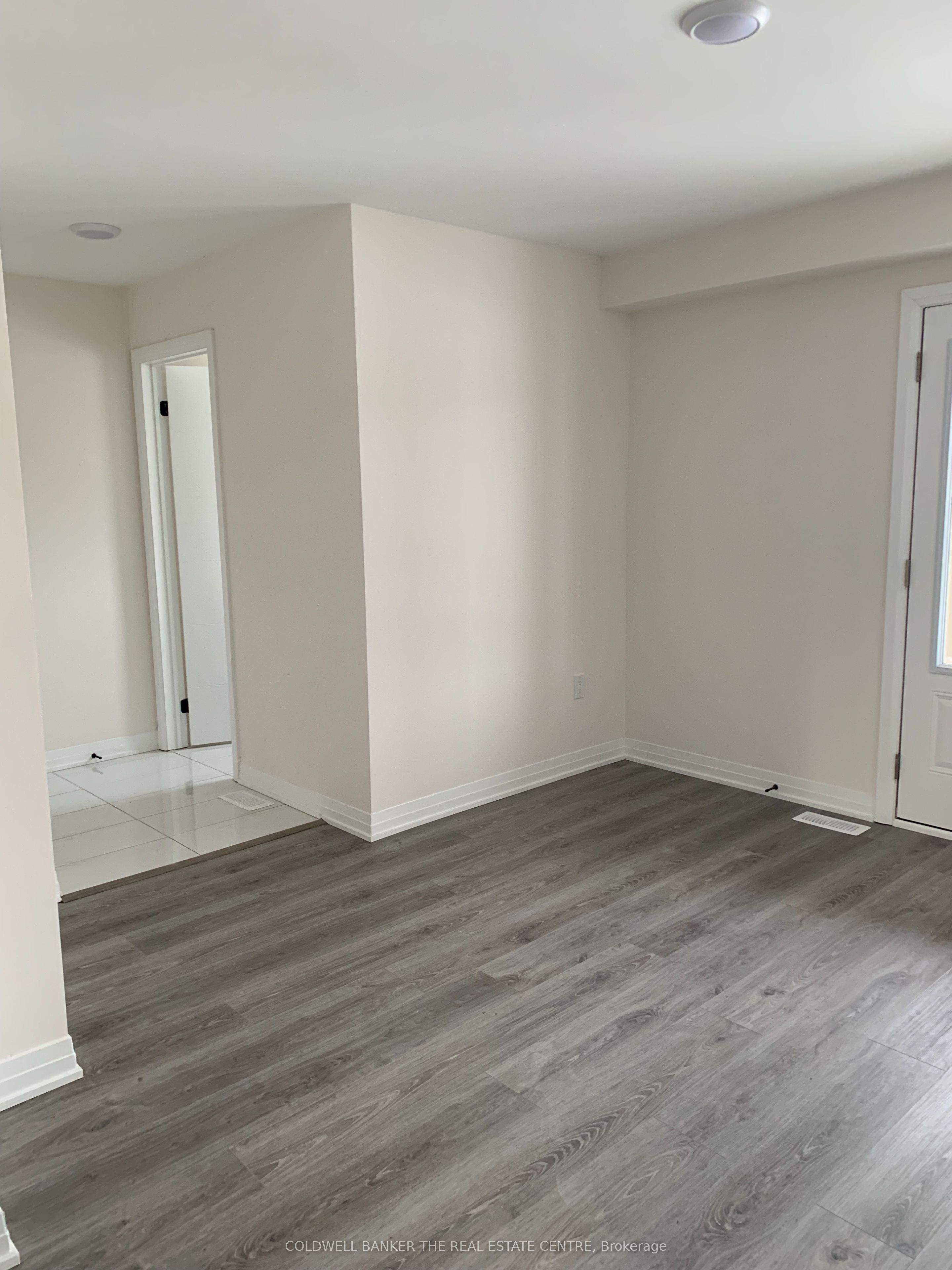 94 Ambereen Place, Clarington, ON L1C 7H5 photo 3