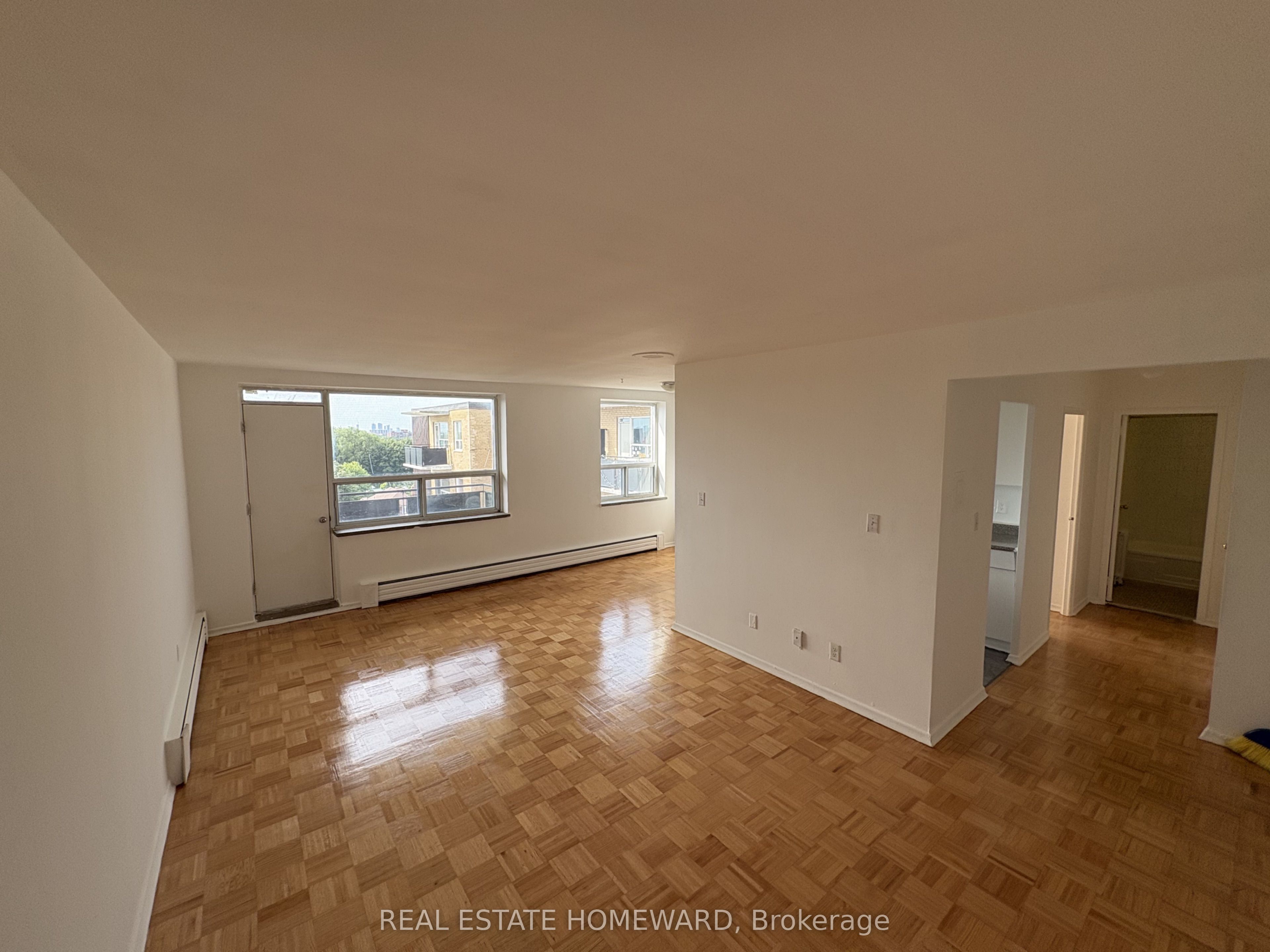 1765 Lawrence Avenue E 707, Toronto, ON M1R 2X8 photo 2