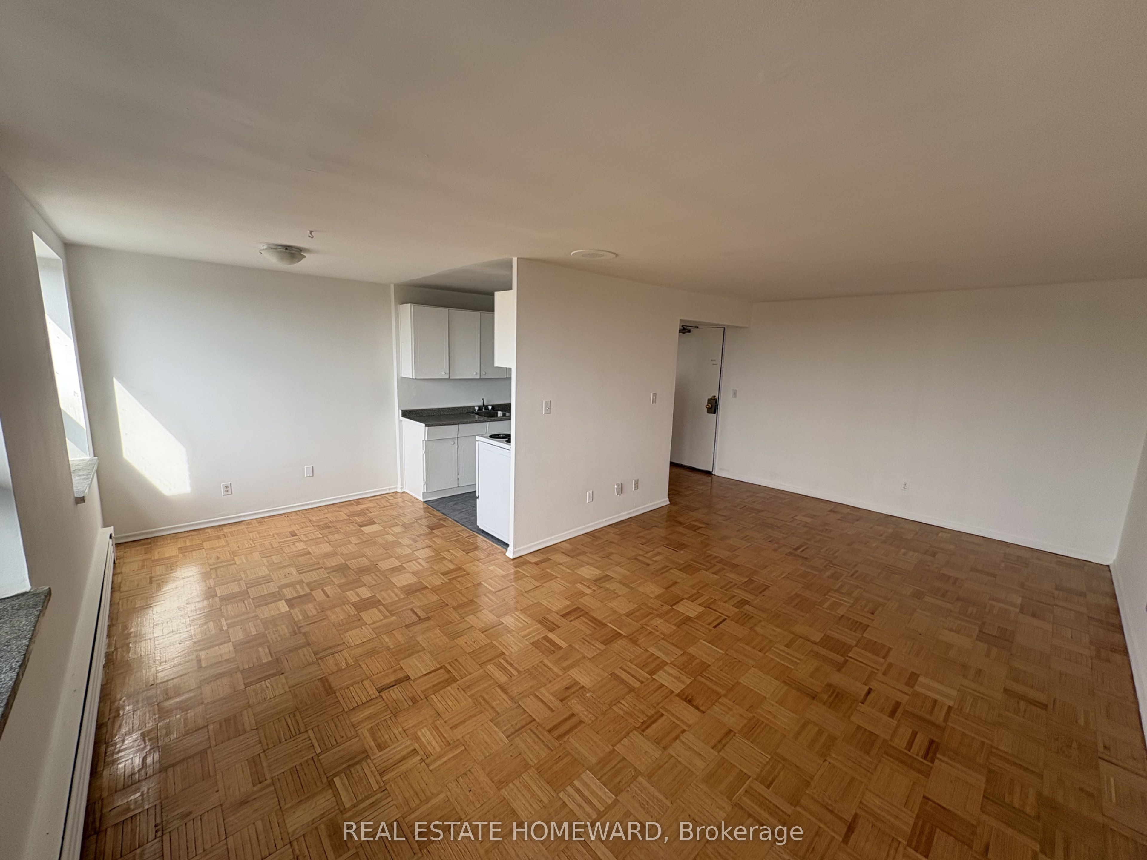 1765 Lawrence Avenue E 707, Toronto, ON M1R 2X8 photo 3