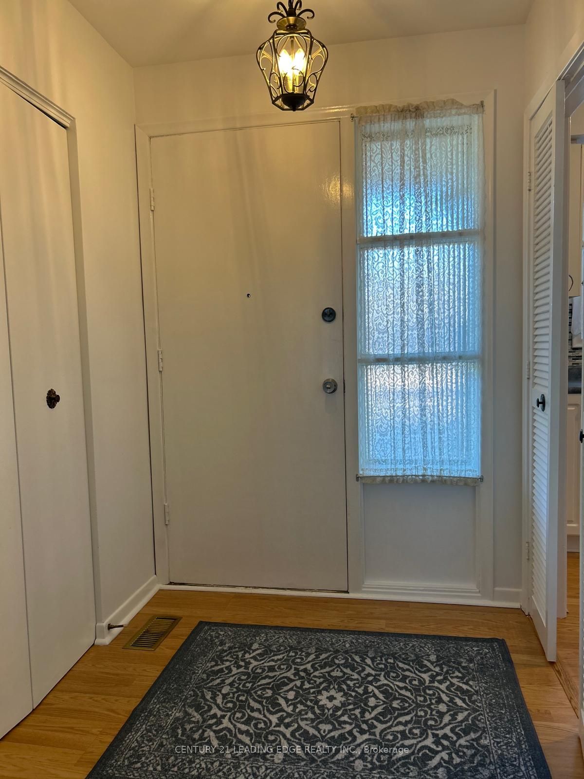 136 Morningside Avenue, Toronto, ON M1E 3C5 photo 5