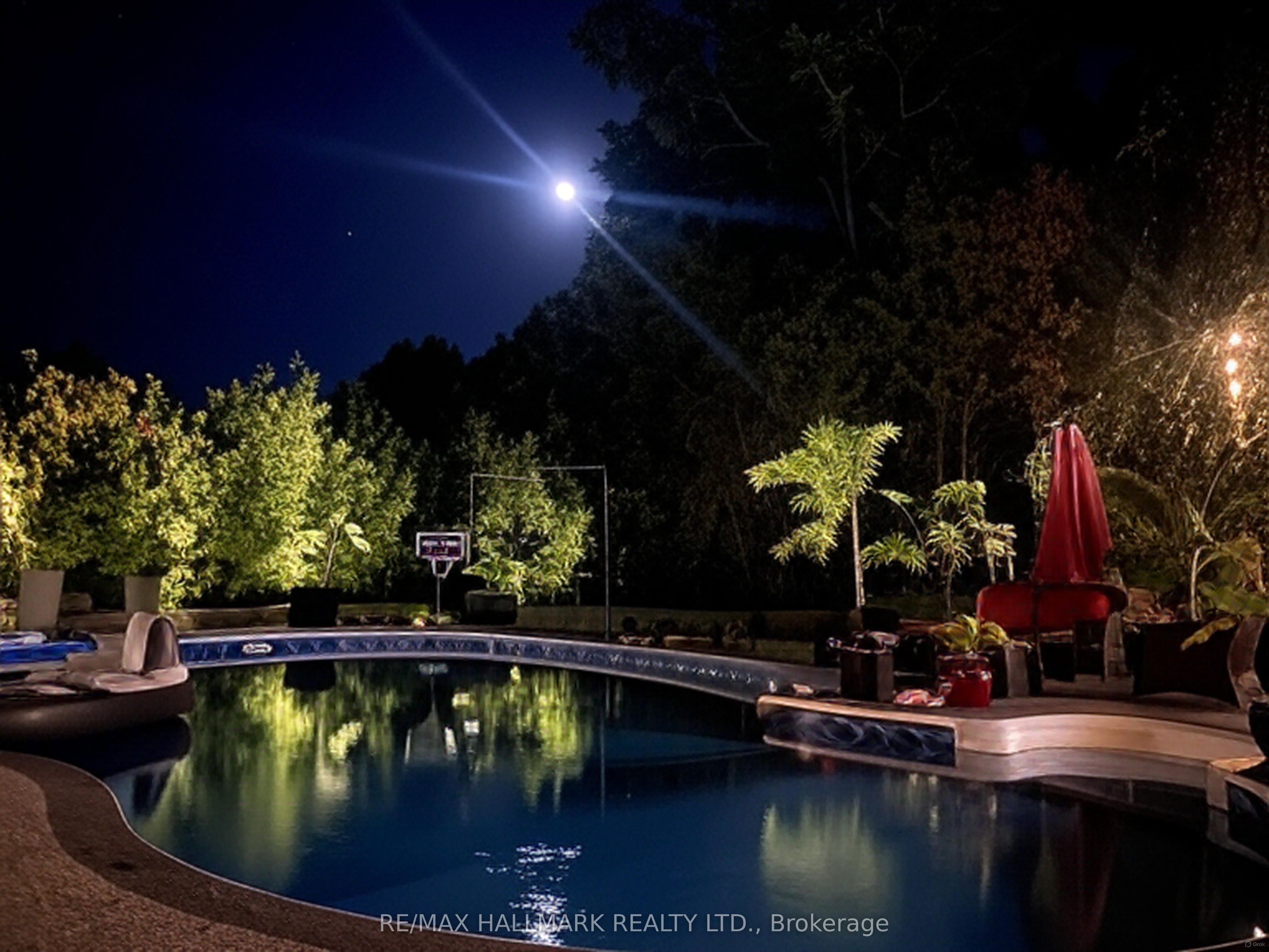 88 Colonel Danforth Trail, Toronto, ON M1C 1R1 photo 2