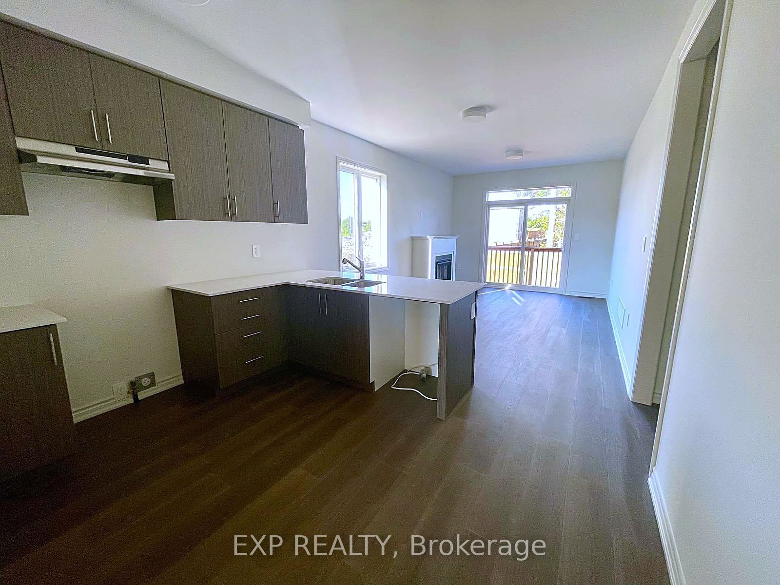 83 Rackham Lane, Clarington, ON L1E 0M1 photo 3