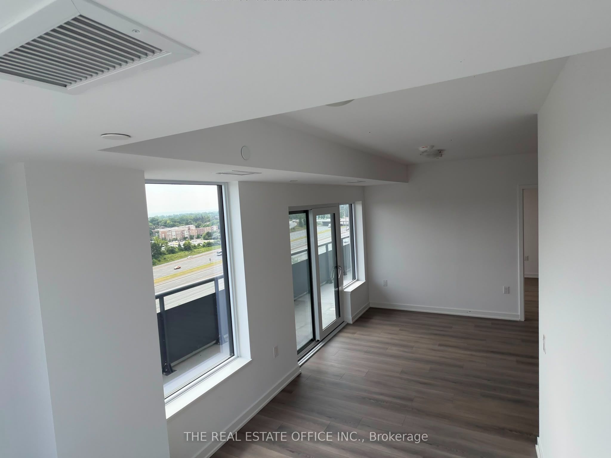 7437 Kingston Road 905, Toronto, ON M1B 0E9 photo 4