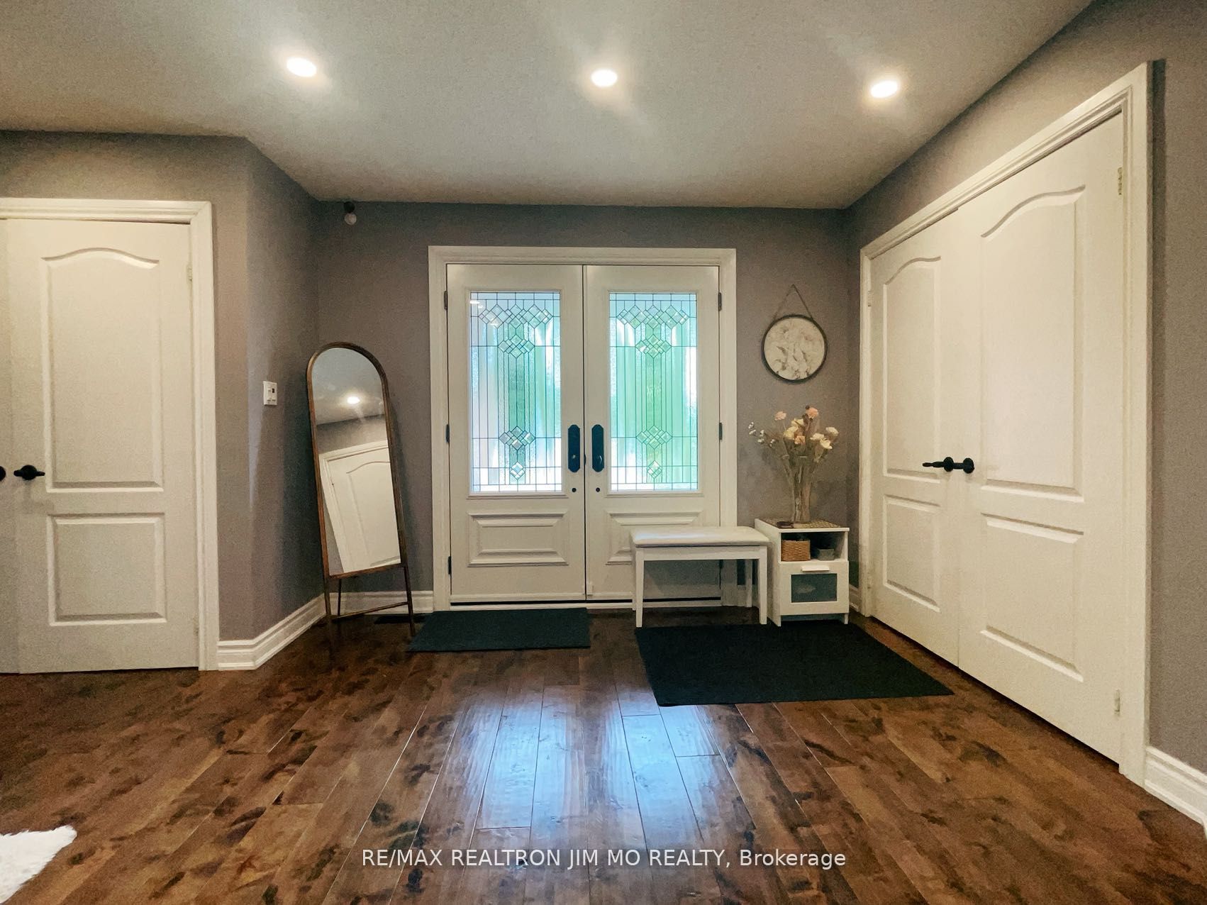 60 Silverbirch Place, Whitby, ON L1R 1X6 photo 3